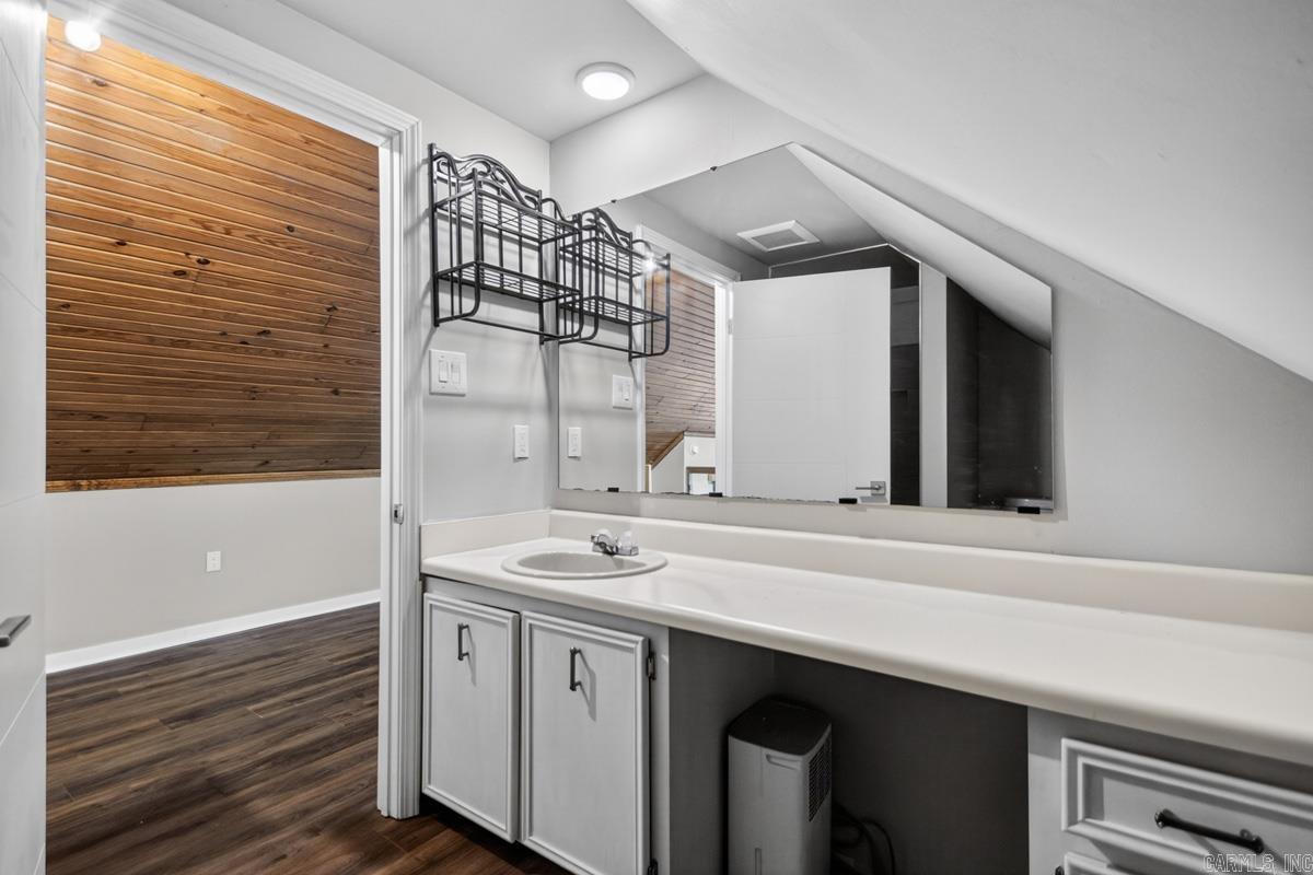 1028 Woody  Bryant, AR