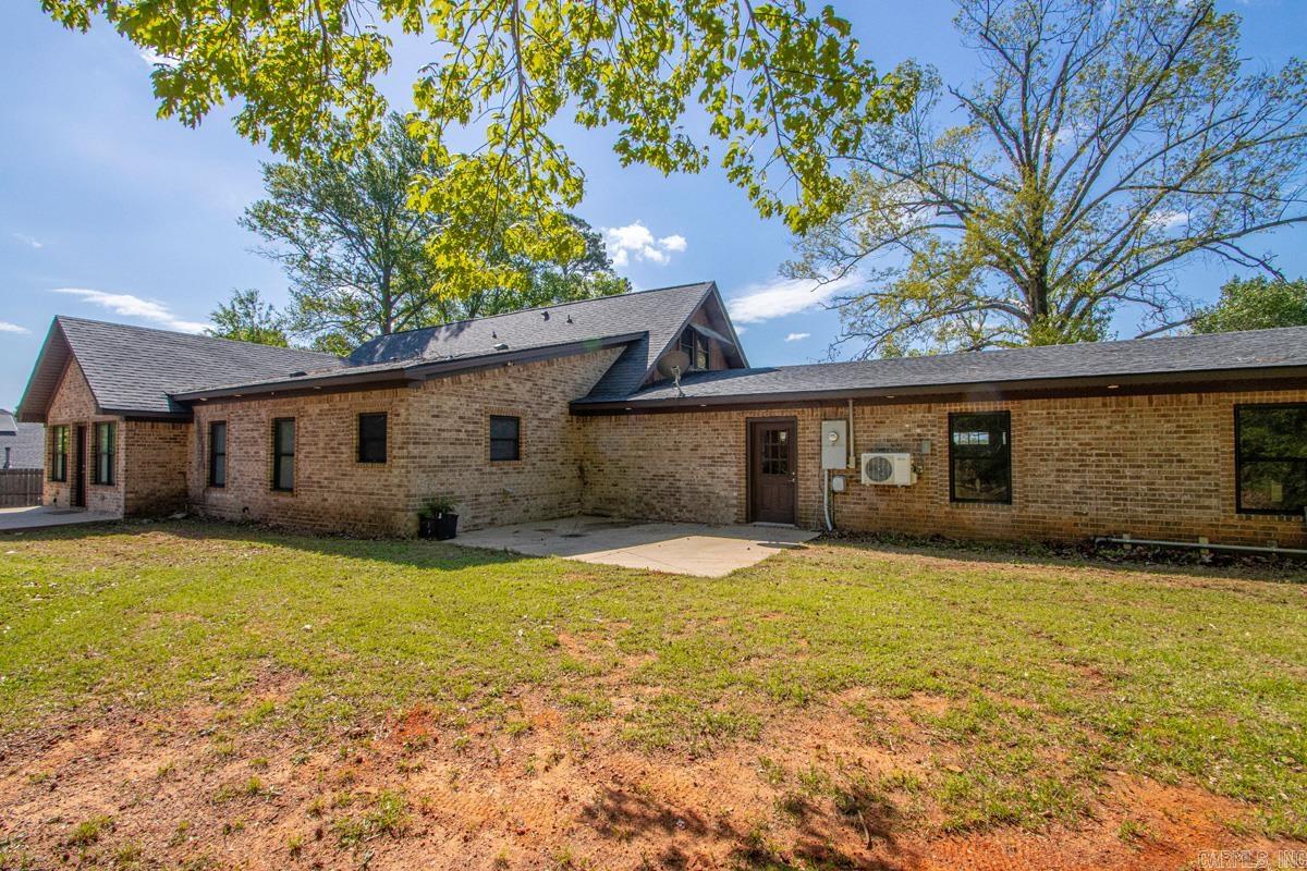 1028 Woody  Bryant, AR