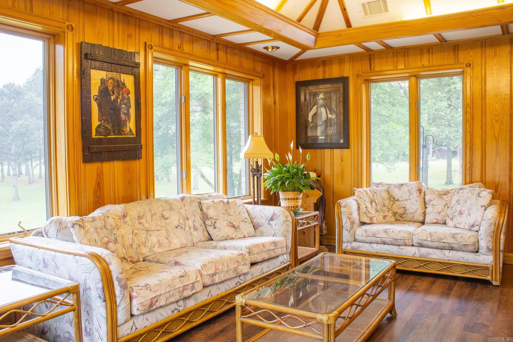 112 Peaceful Ln  Mena, AR