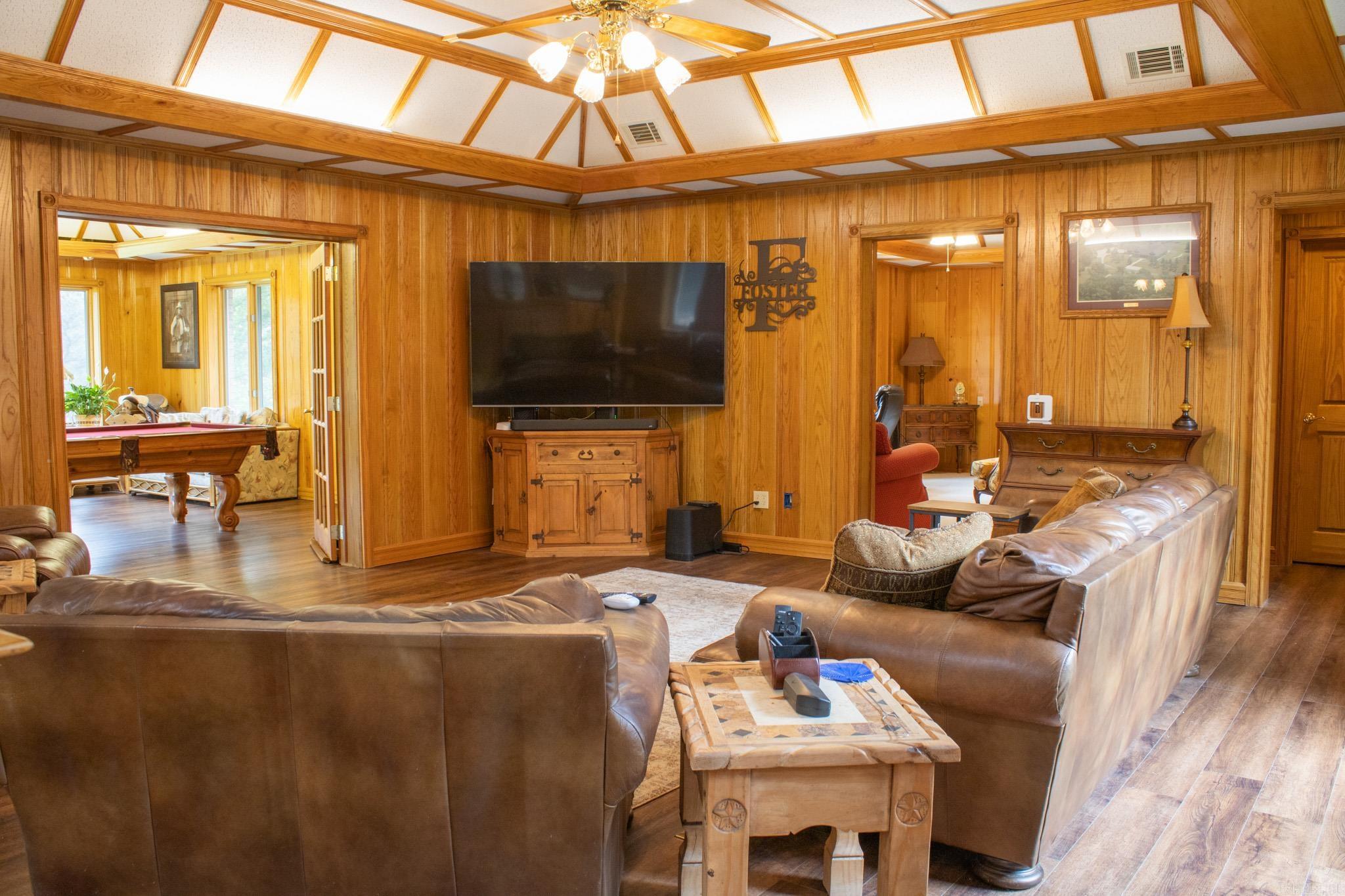 112 Peaceful Ln  Mena, AR