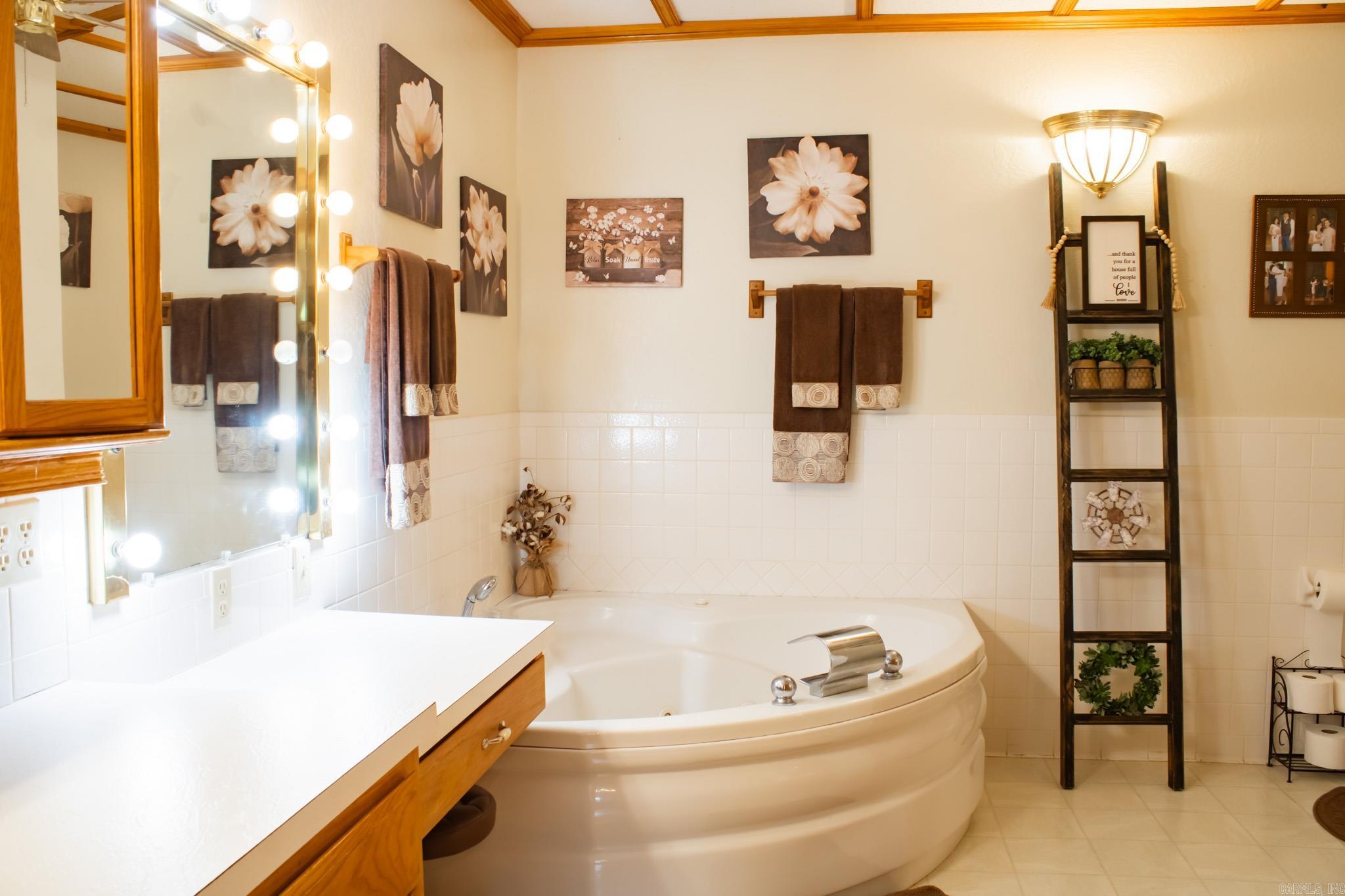 112 Peaceful Ln  Mena, AR