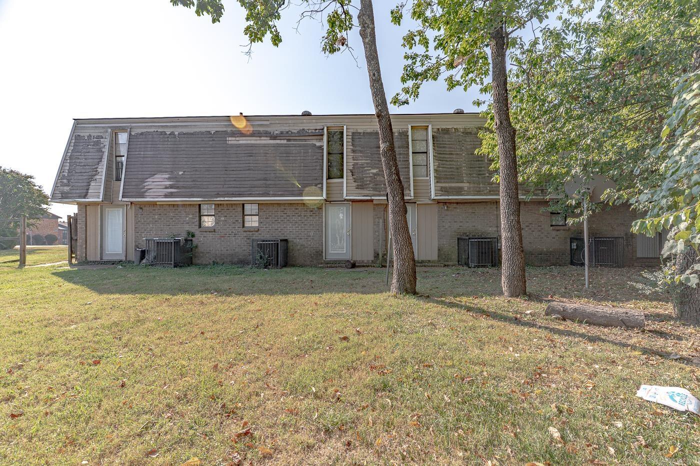 1900 Cedar Heights Dr. 405 Melrose St. Jonesboro, AR