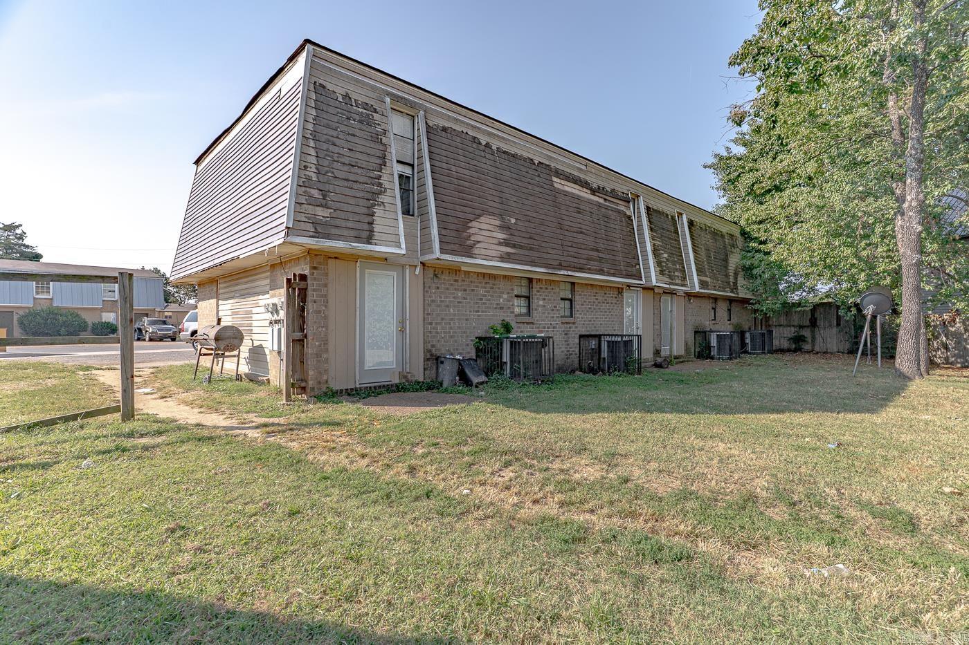 1900 Cedar Heights Dr. 405 Melrose St. Jonesboro, AR