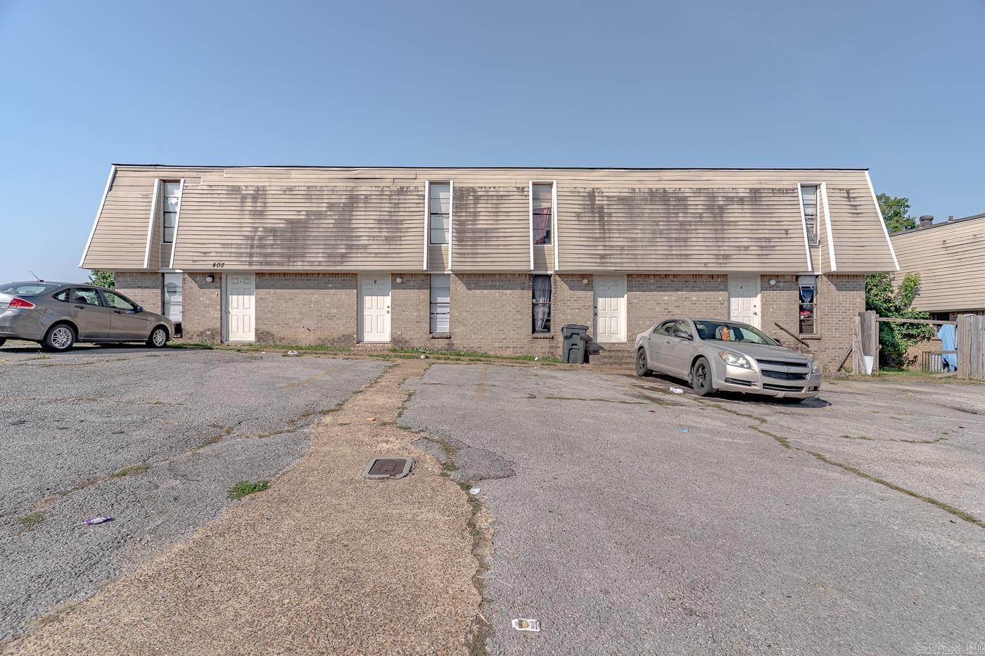 1900 Cedar Heights Dr. 405 Melrose St. Jonesboro, AR