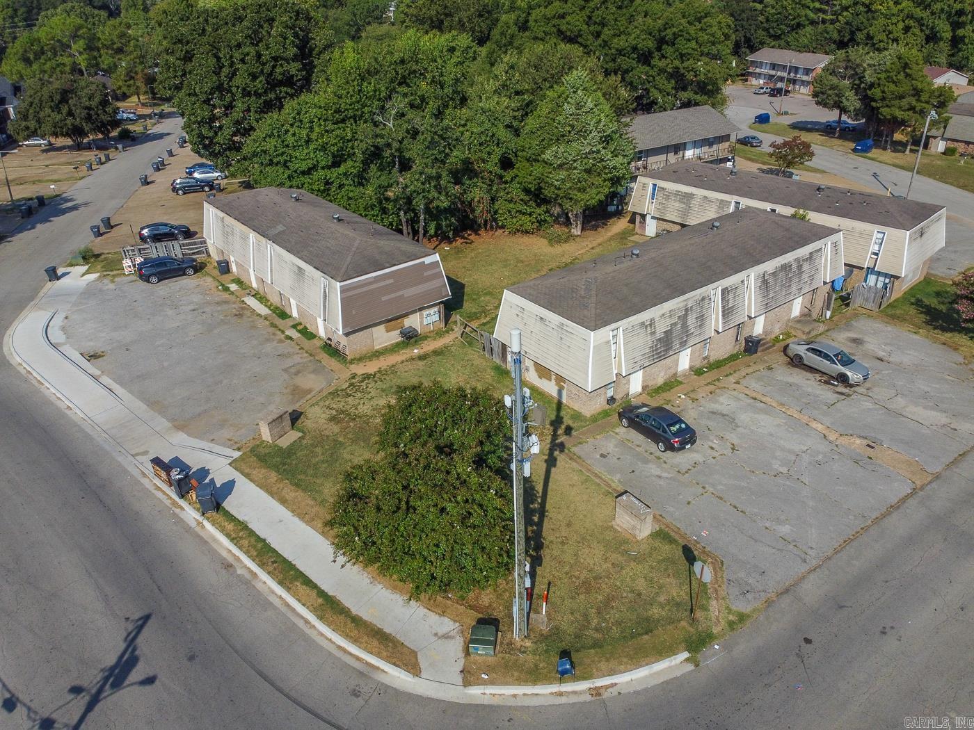 1900 Cedar Heights Dr. 405 Melrose St. Jonesboro, AR