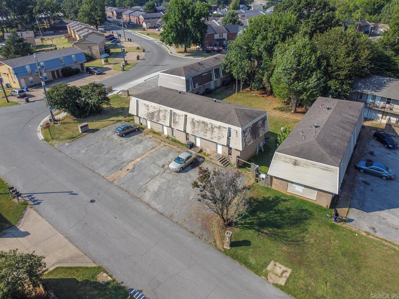 1900 Cedar Heights Dr. 405 Melrose St. Jonesboro, AR