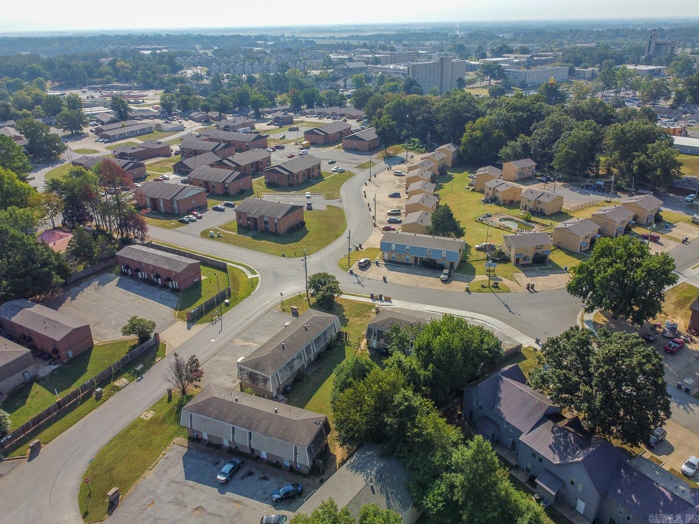 1900 Cedar Heights Dr. 405 Melrose St. Jonesboro, AR