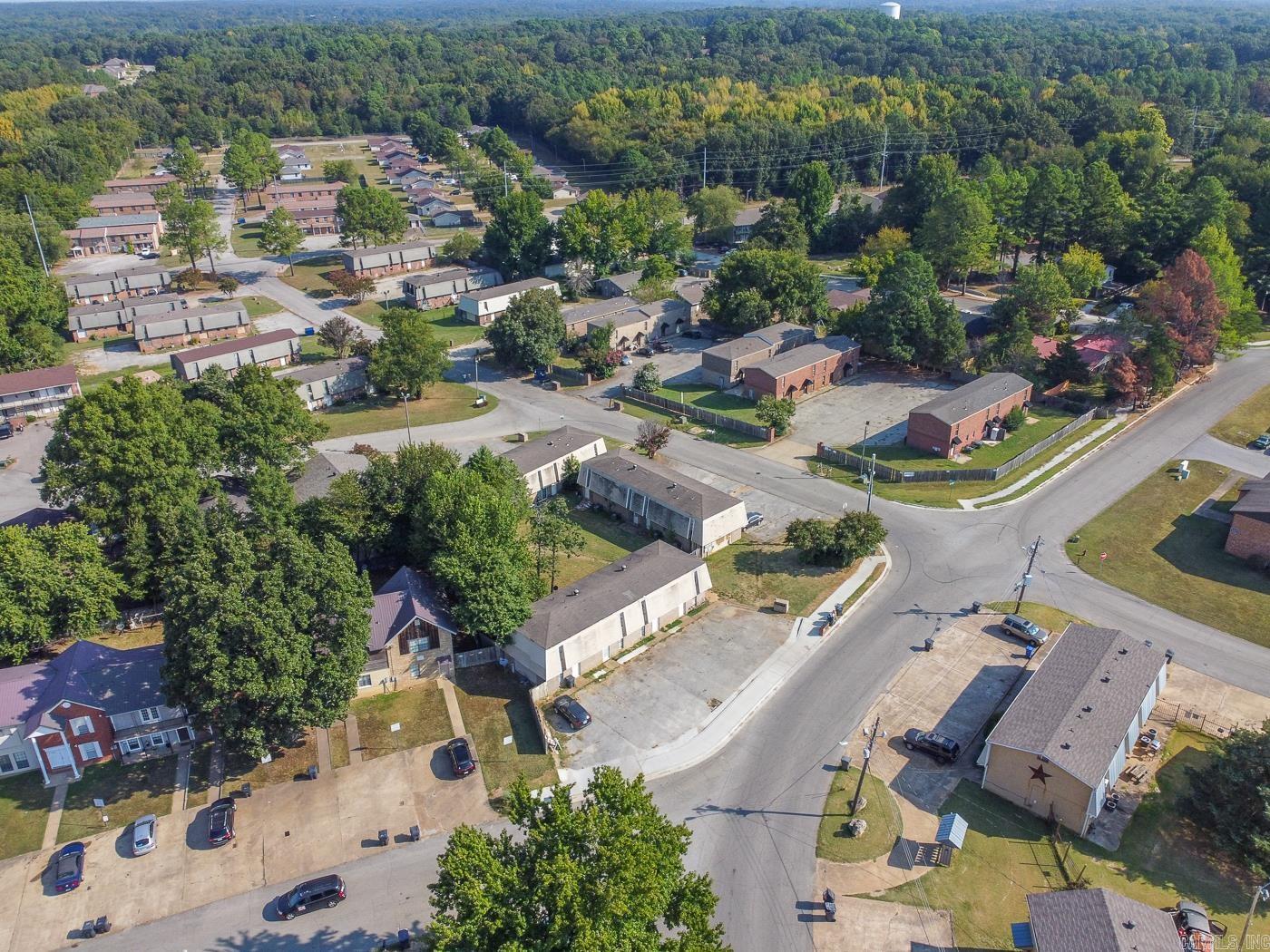 1900 Cedar Heights Dr. 405 Melrose St. Jonesboro, AR