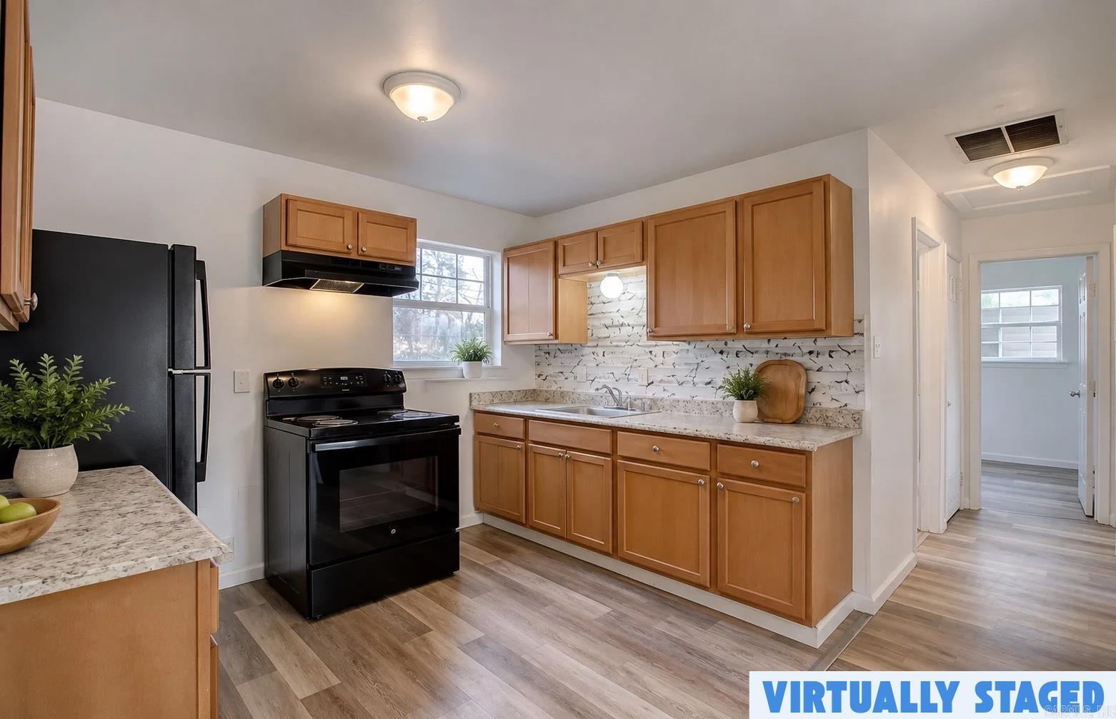 7100 Redwood  Little Rock, AR