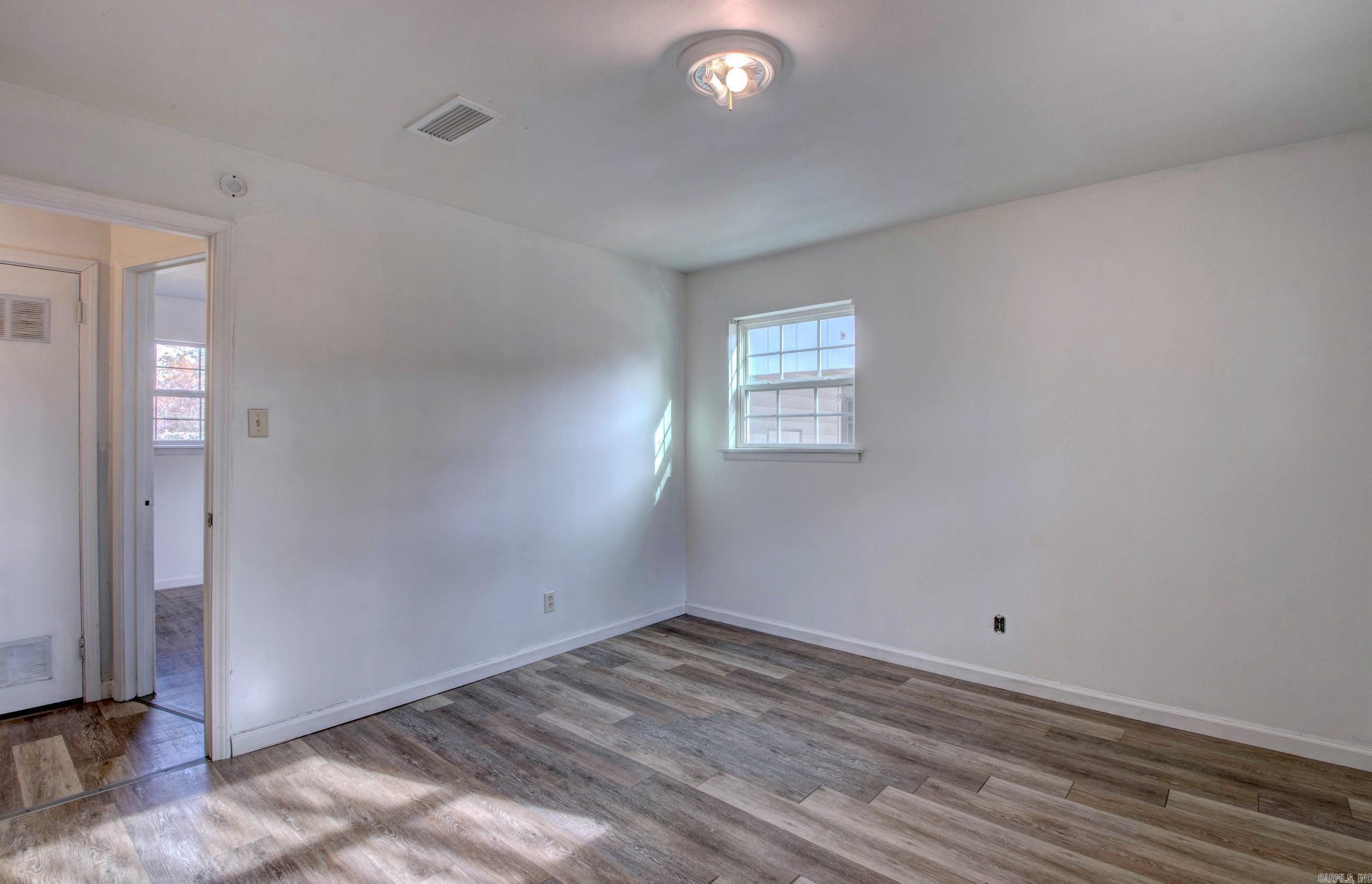 7100 Redwood  Little Rock, AR