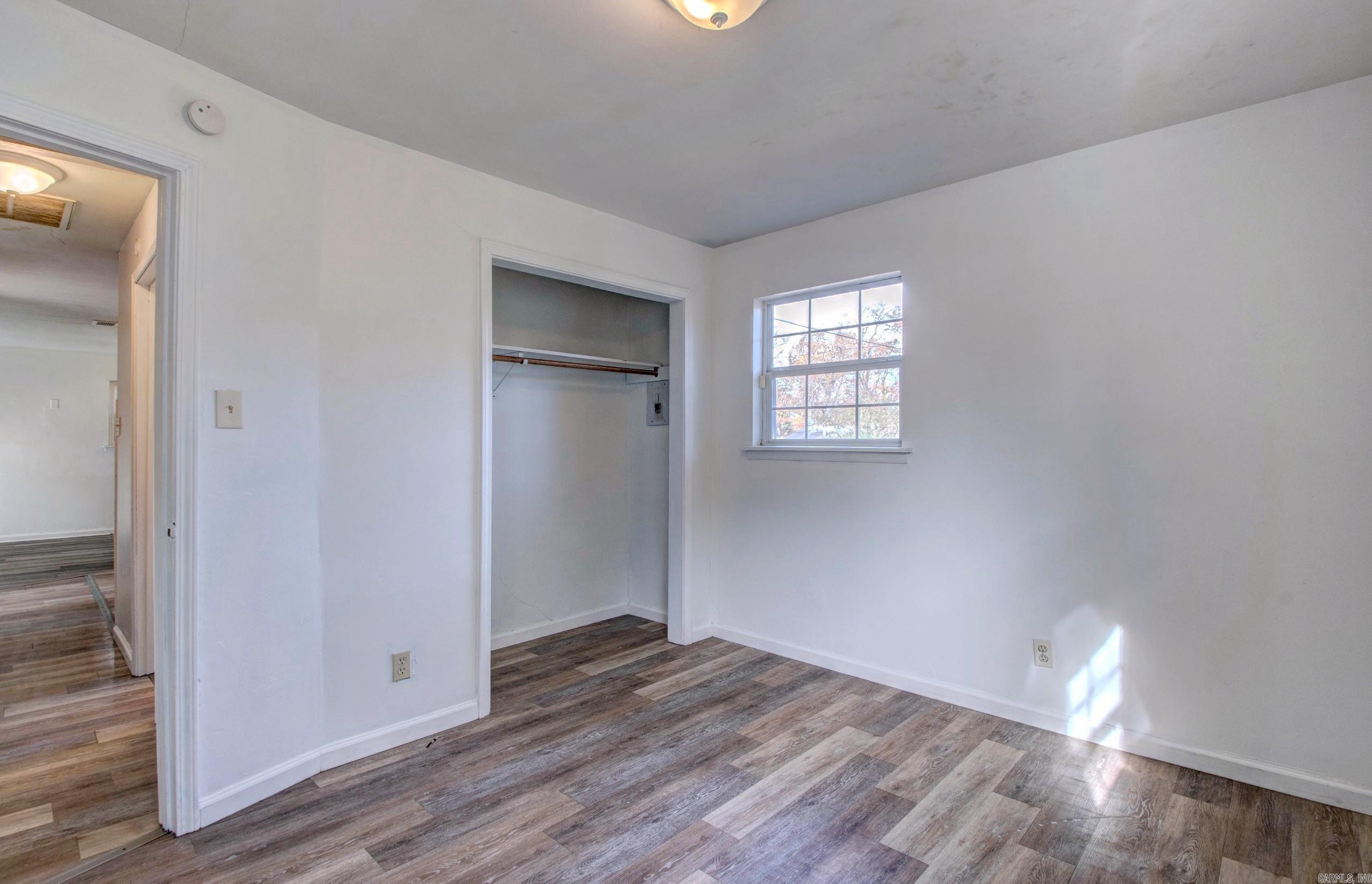 7100 Redwood  Little Rock, AR