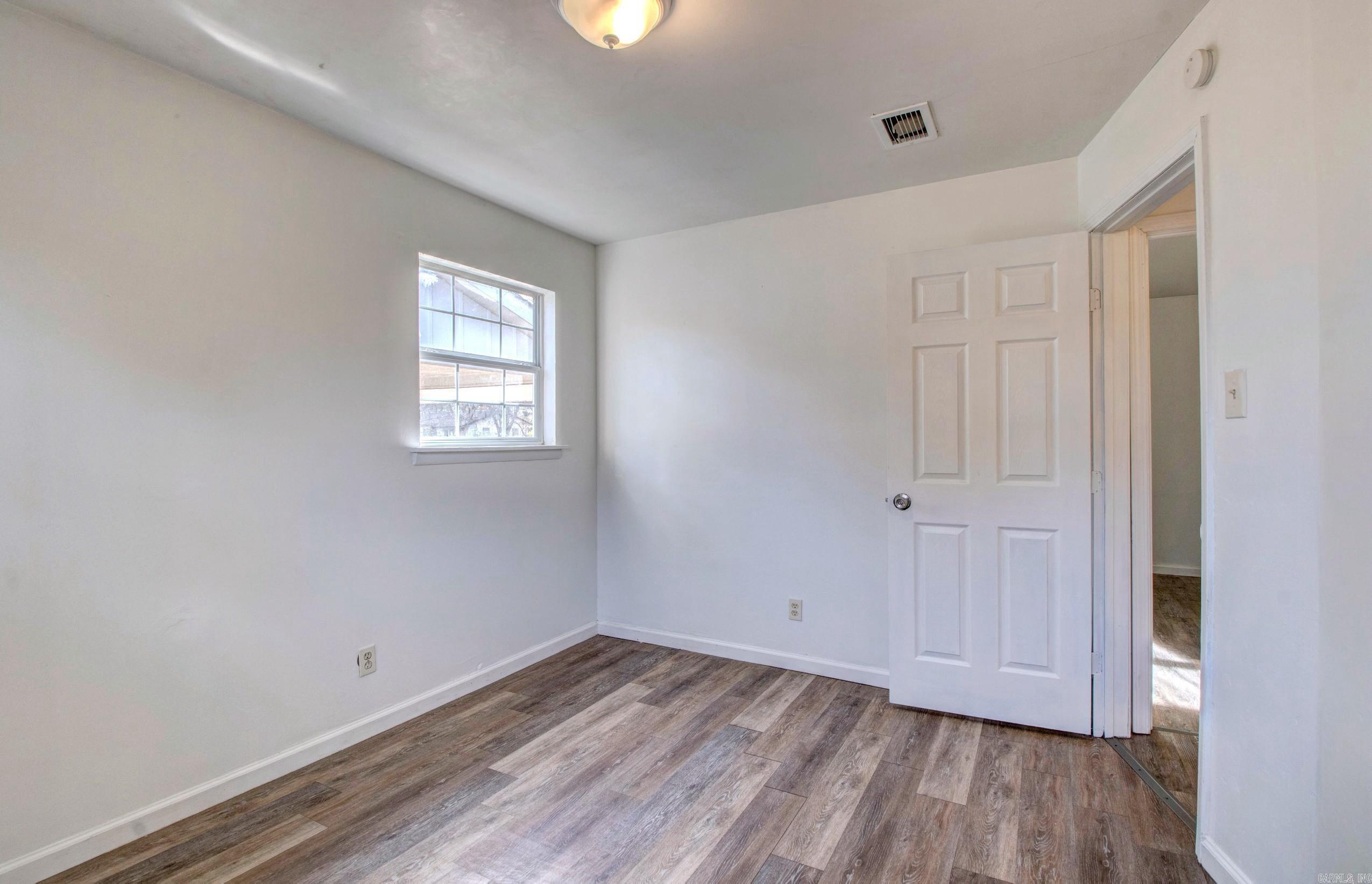 7100 Redwood  Little Rock, AR