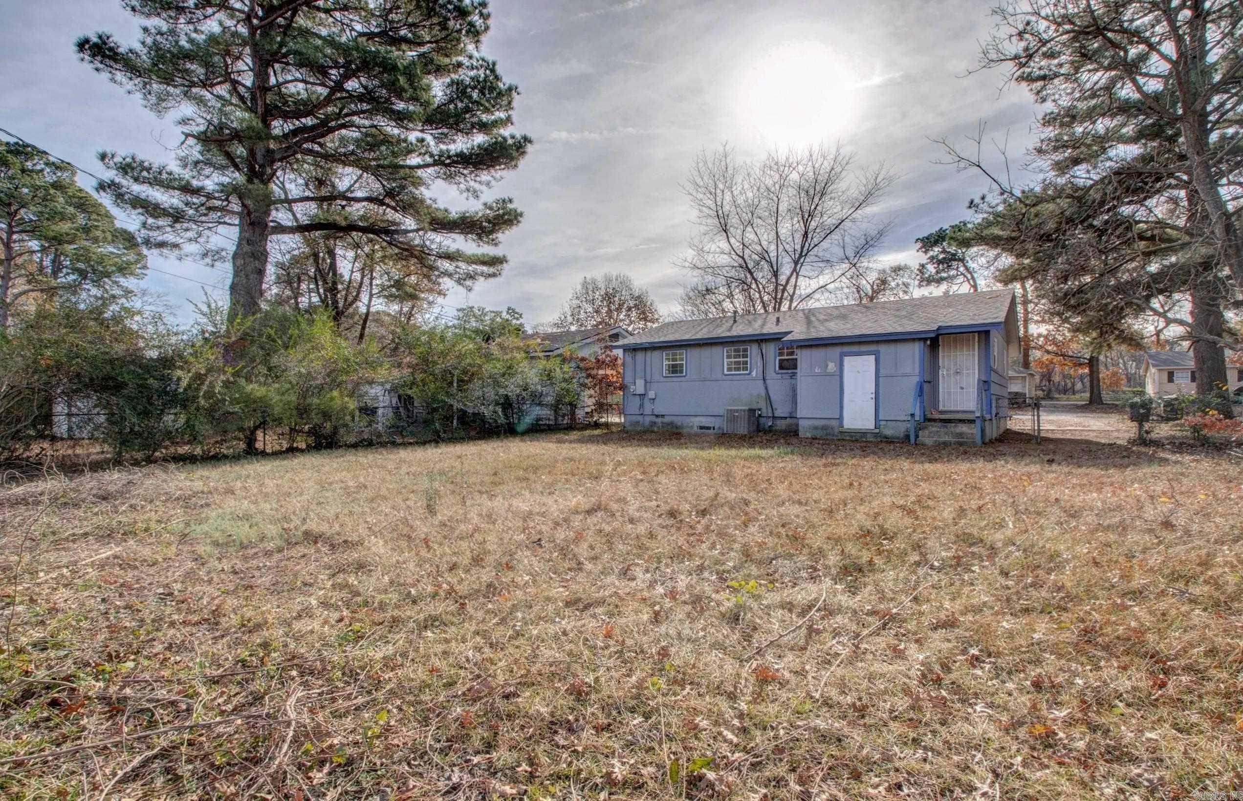 7100 Redwood  Little Rock, AR