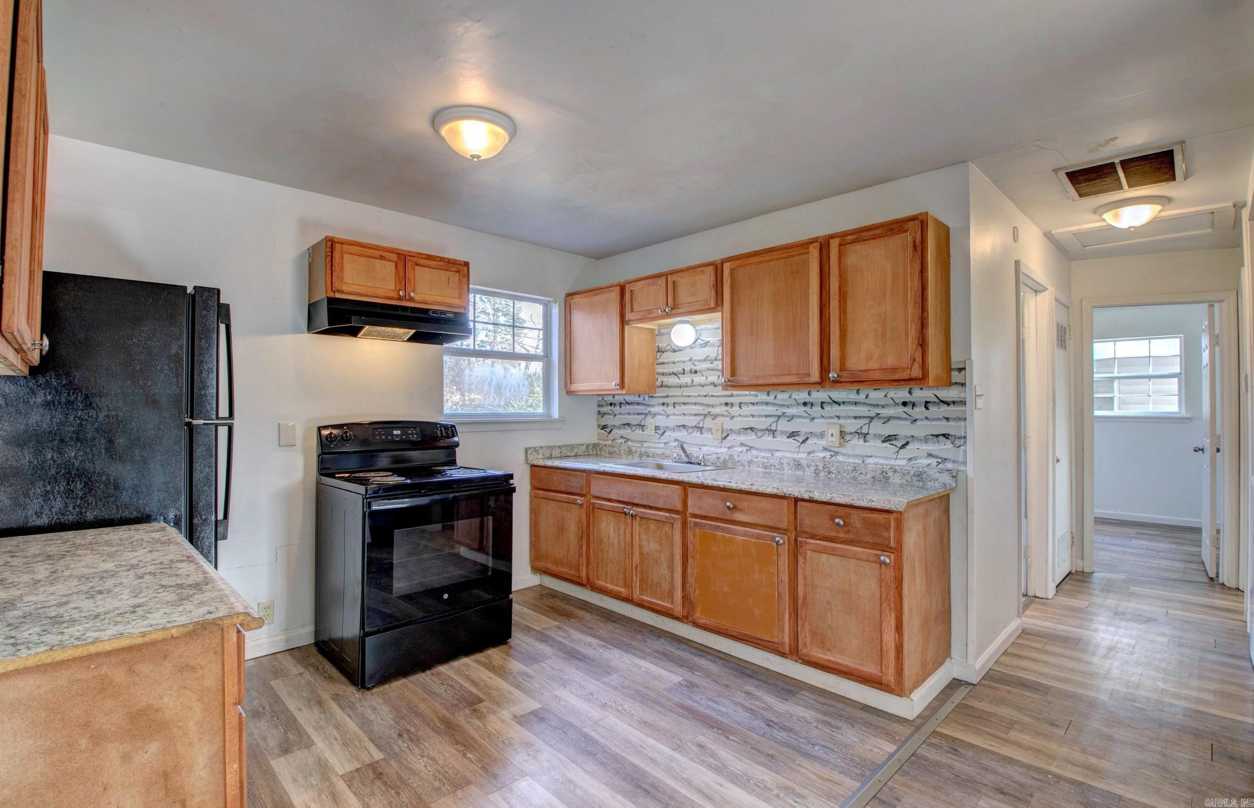 7100 Redwood  Little Rock, AR