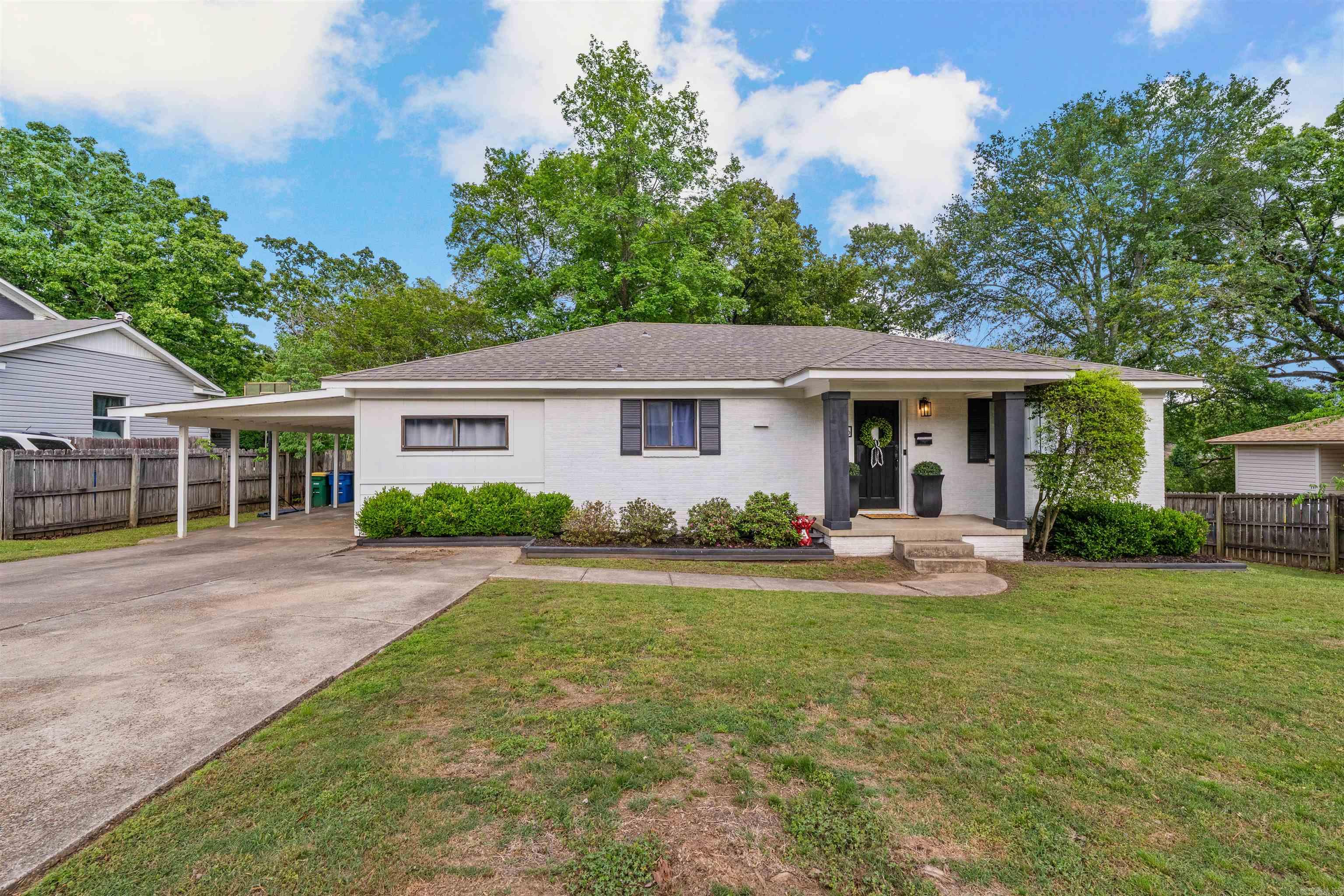 4906 Lochridge  North Little Rock, AR