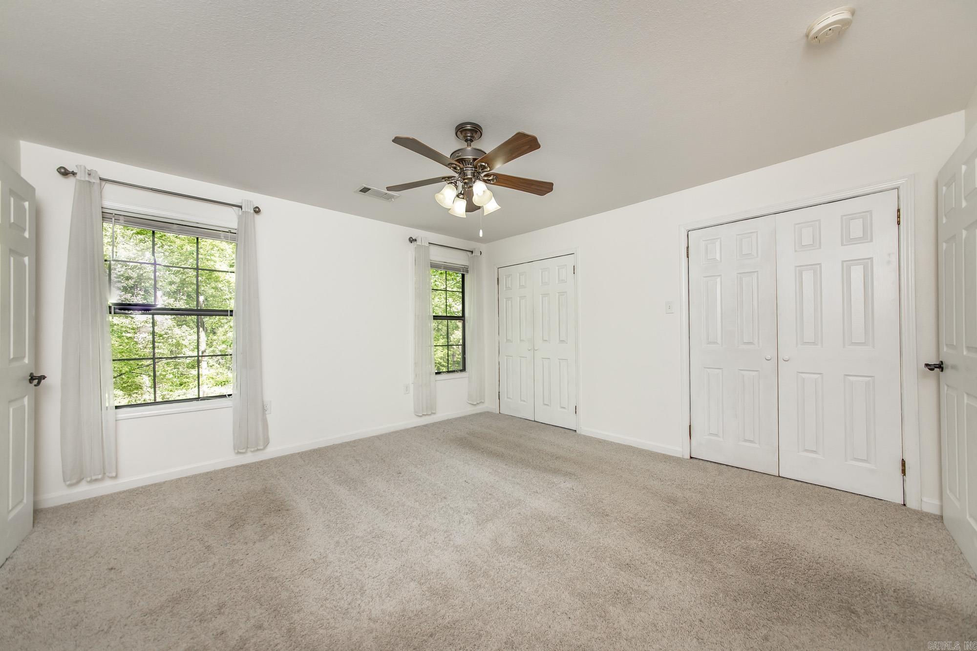 1600 E Lakeview  Benton, AR