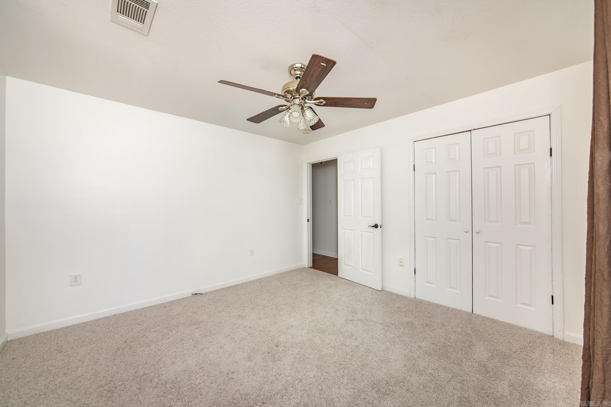 1600 E Lakeview  Benton, AR