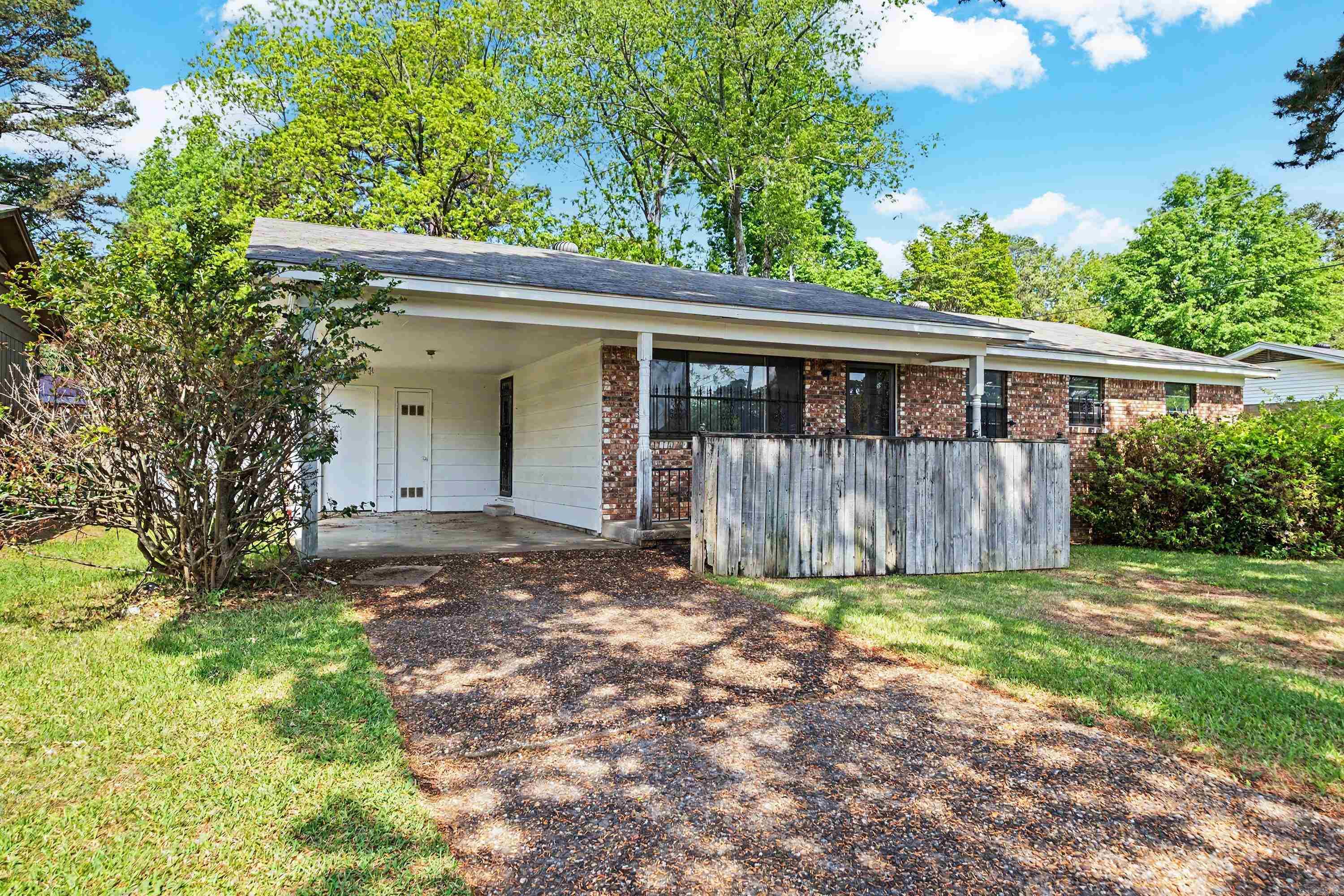 9909 Labette  Little Rock, AR