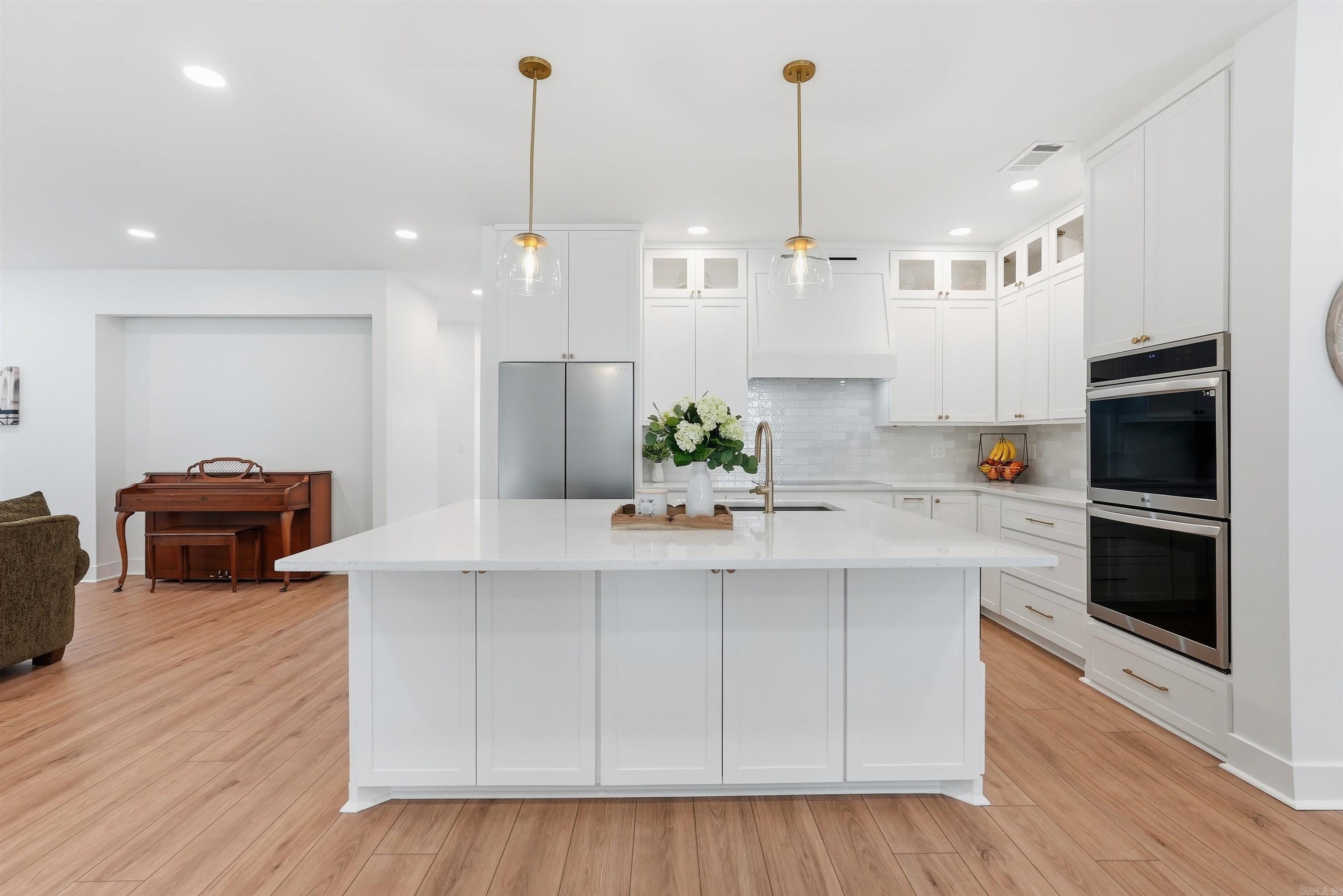 20301 Dwight Little  Roland, AR