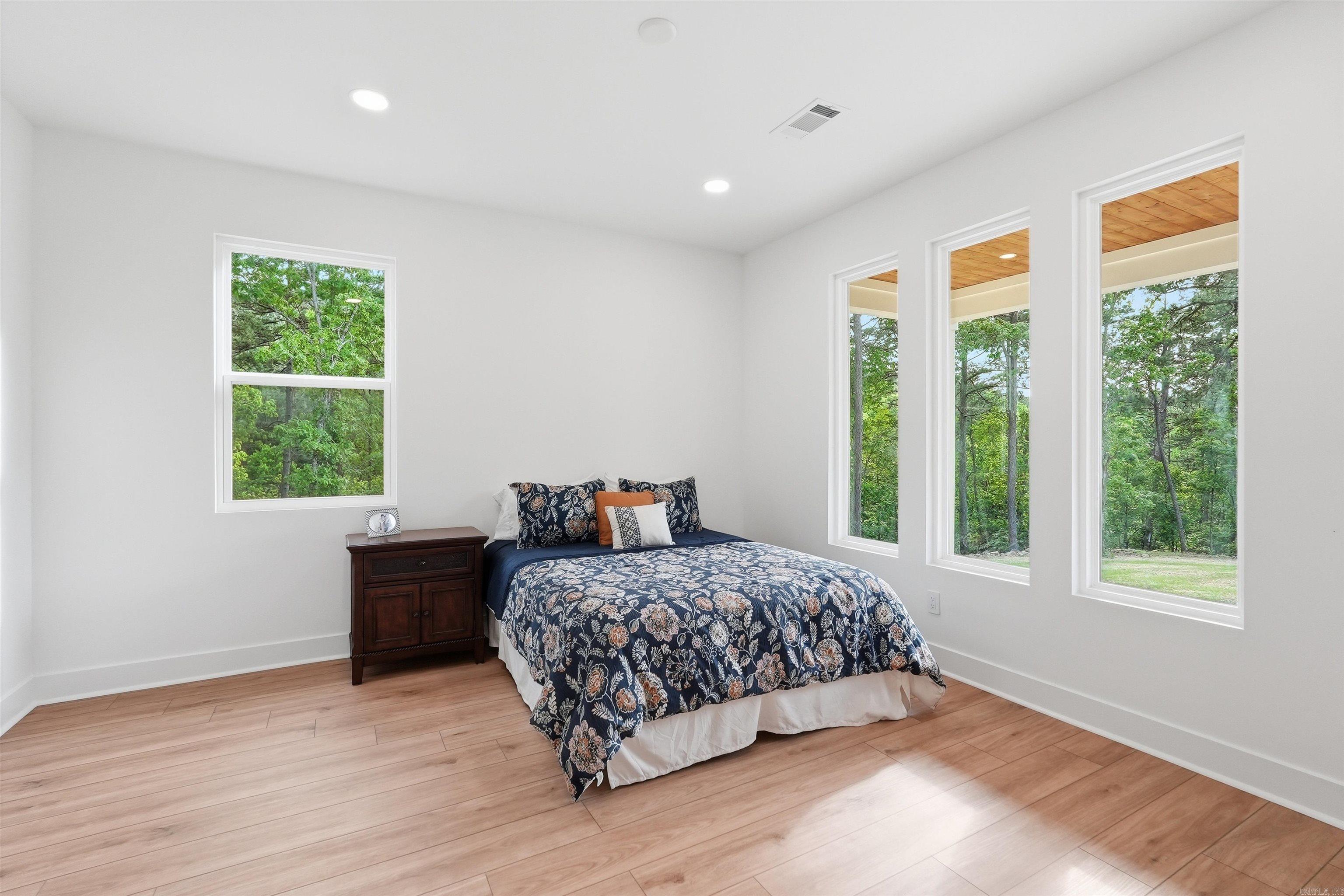 20301 Dwight Little  Roland, AR