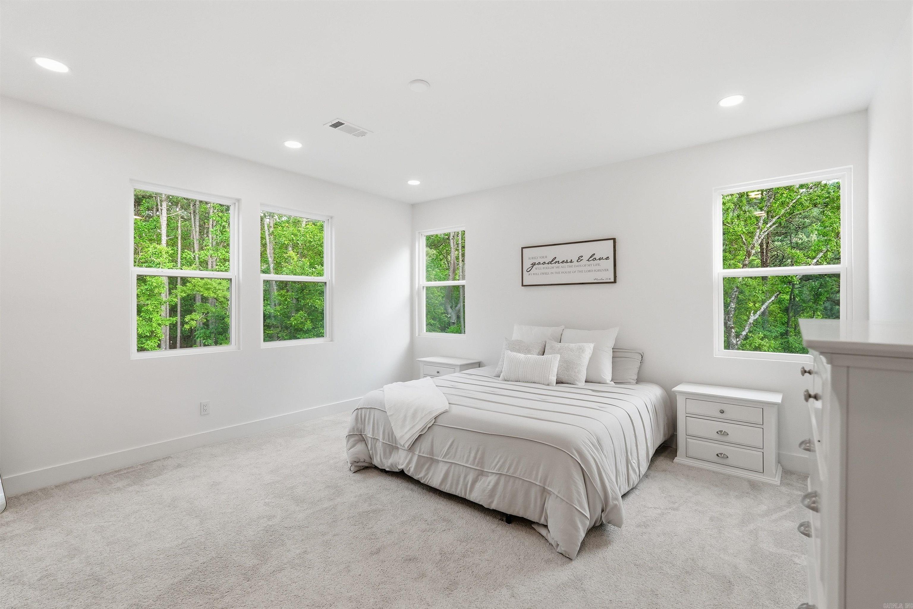 20301 Dwight Little  Roland, AR