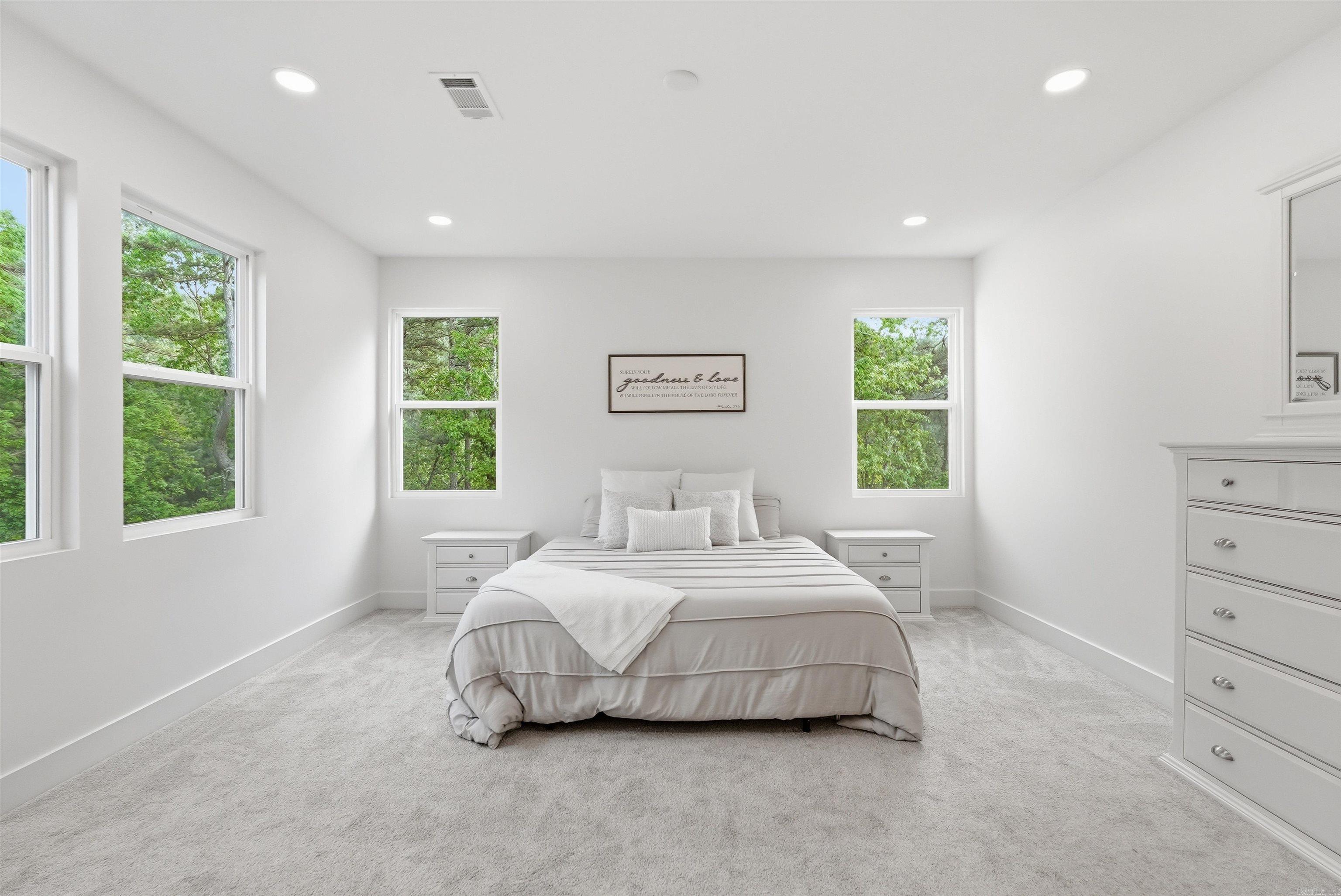 20301 Dwight Little  Roland, AR