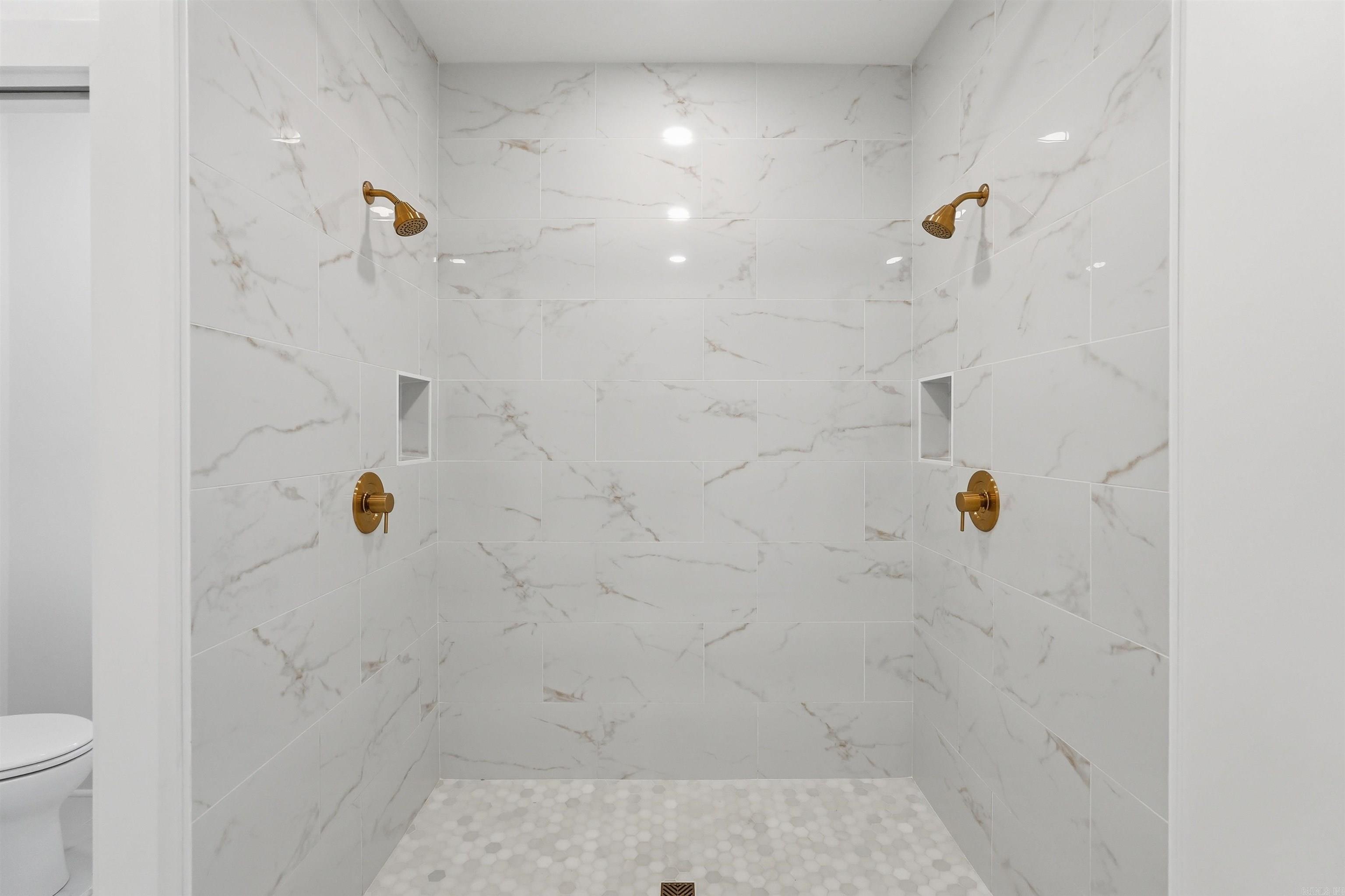 20301 Dwight Little  Roland, AR