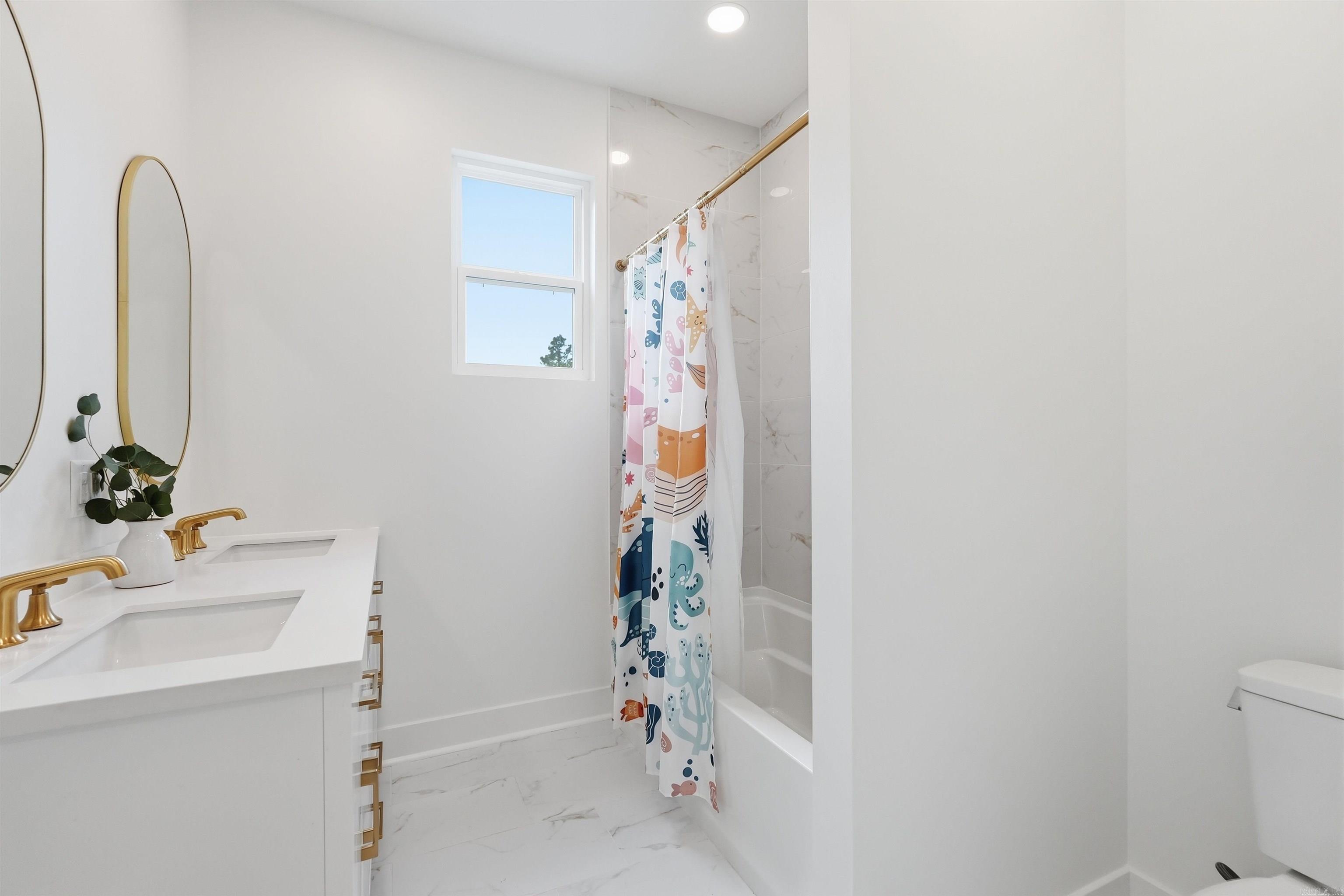 20301 Dwight Little  Roland, AR