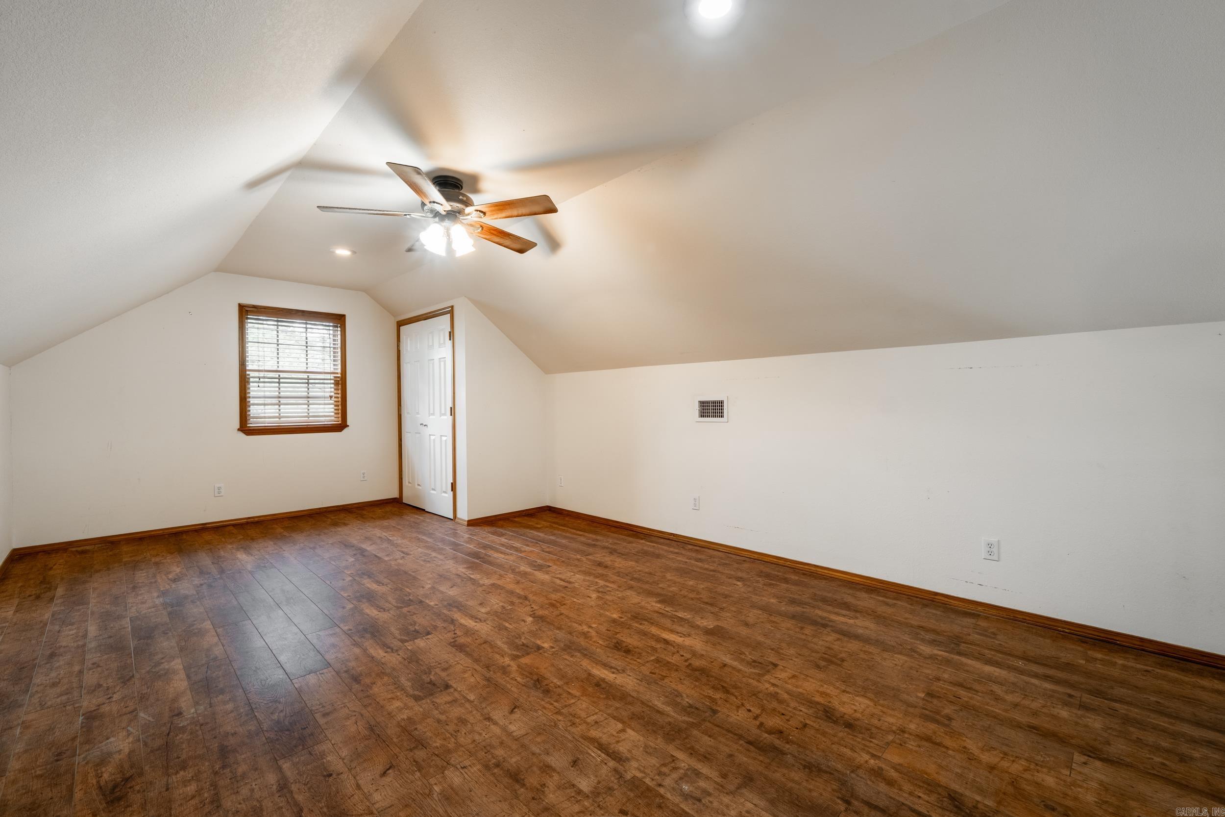 2238 County Road 3190  Clarksville, AR