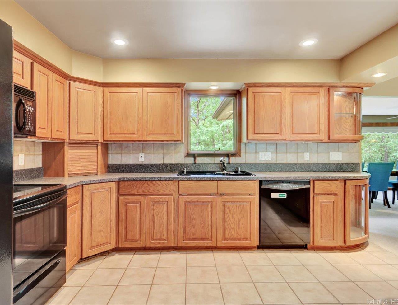 54 Tomino  Hot Springs Village, AR