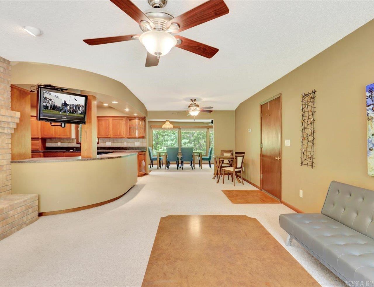 54 Tomino  Hot Springs Village, AR