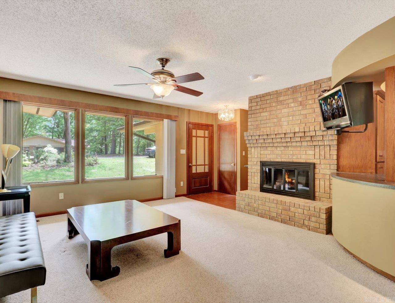 54 Tomino  Hot Springs Village, AR