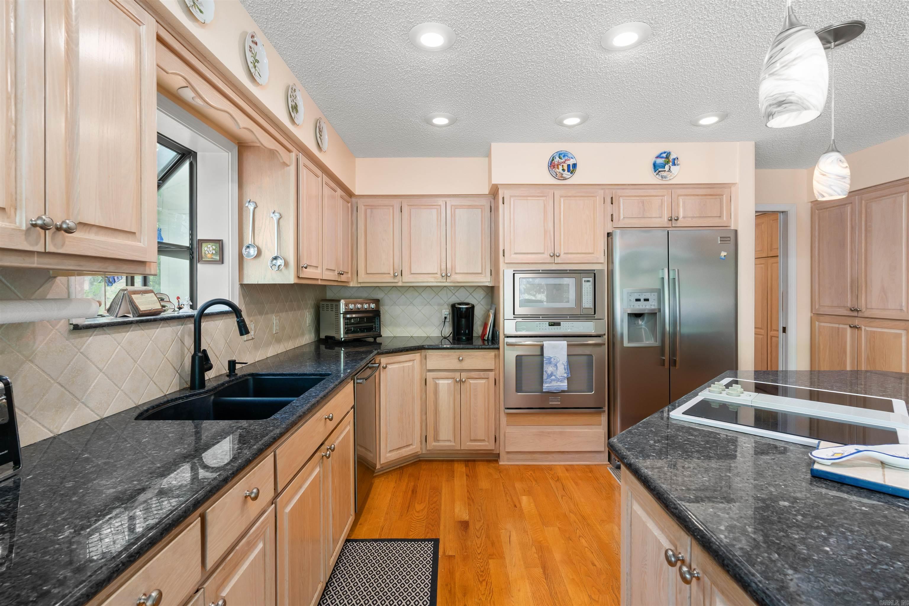 14 Narvaez  Hot Springs Village, AR