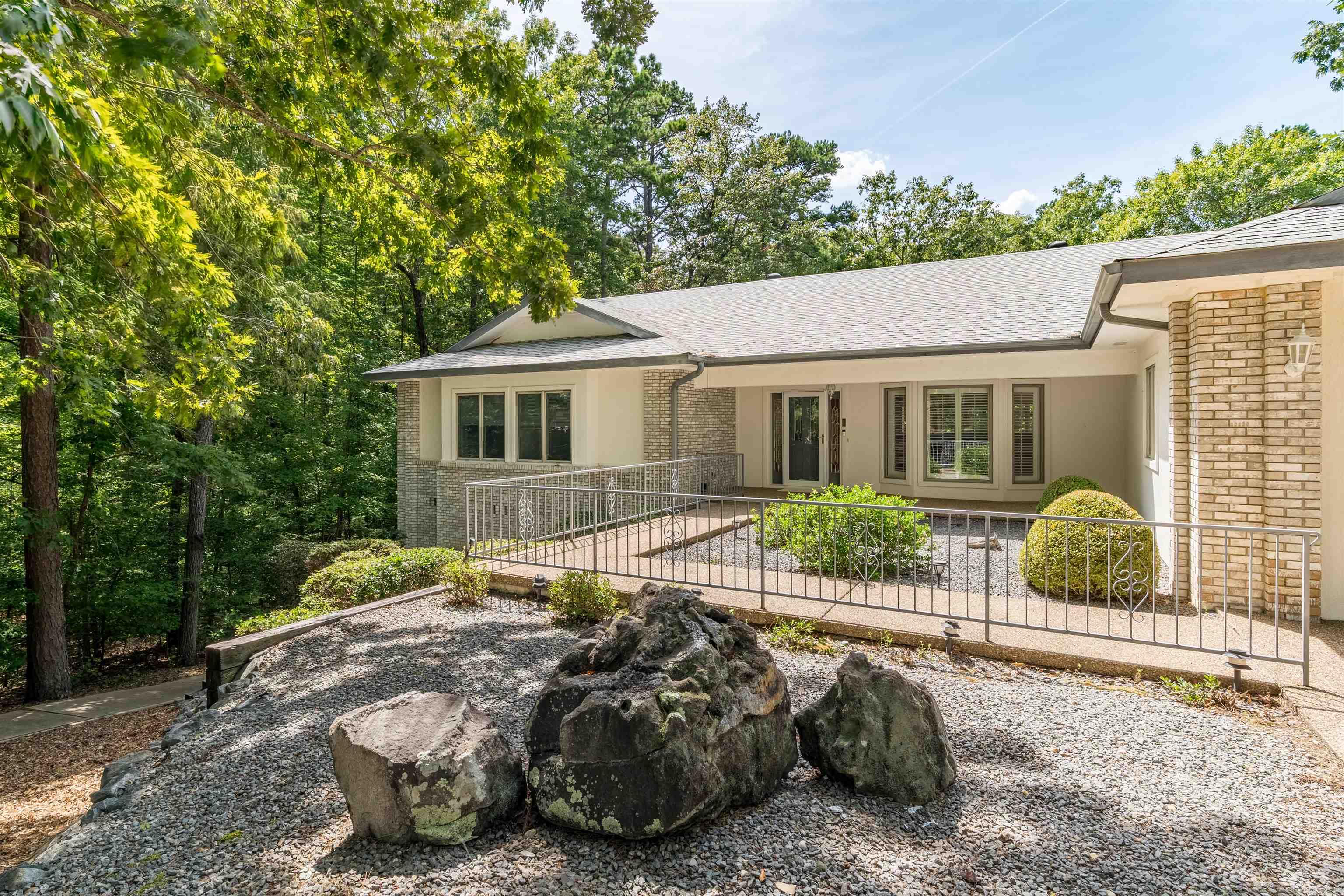 14 Narvaez  Hot Springs Village, AR