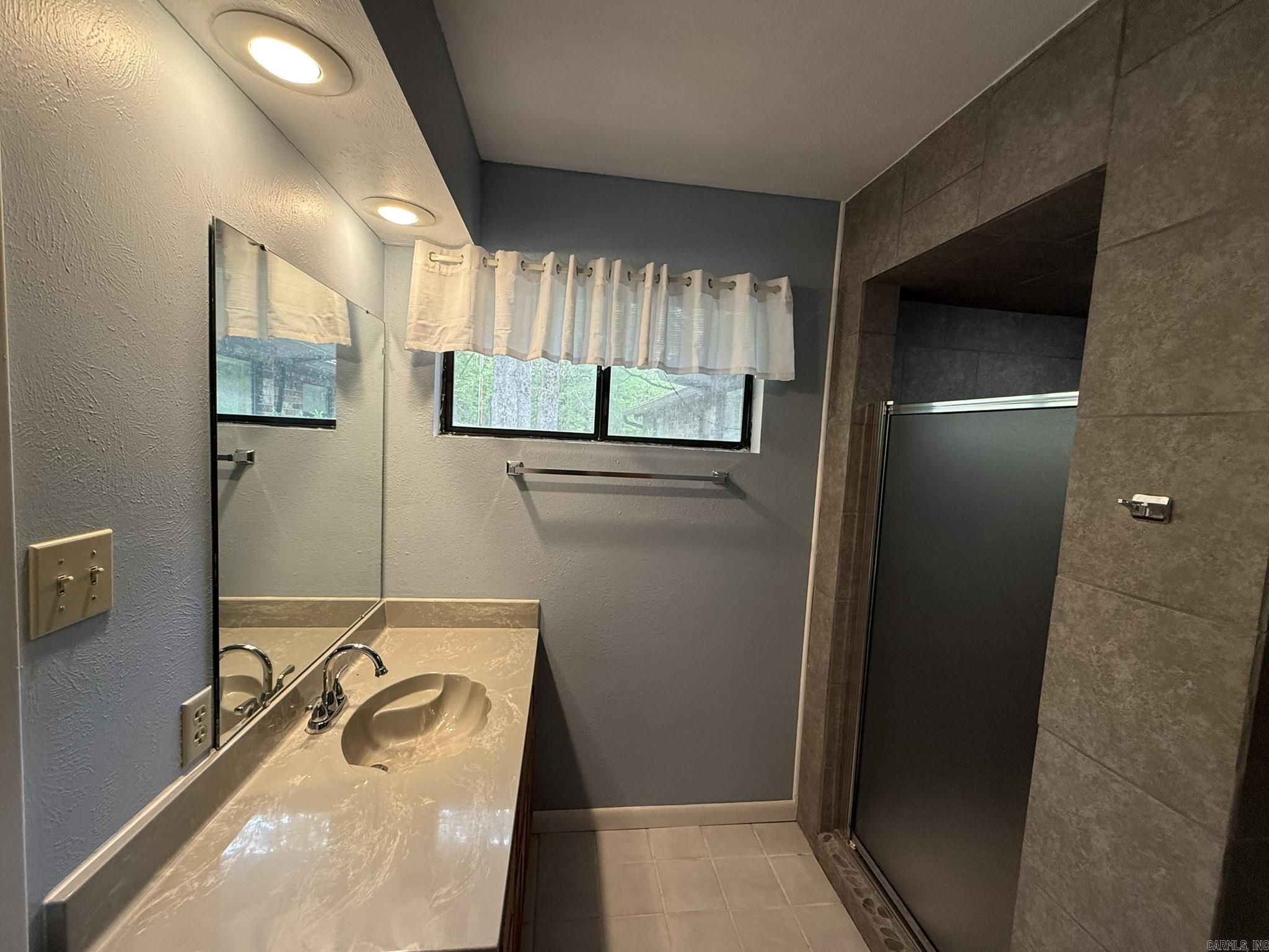 110 Thomas  Greenbrier, AR