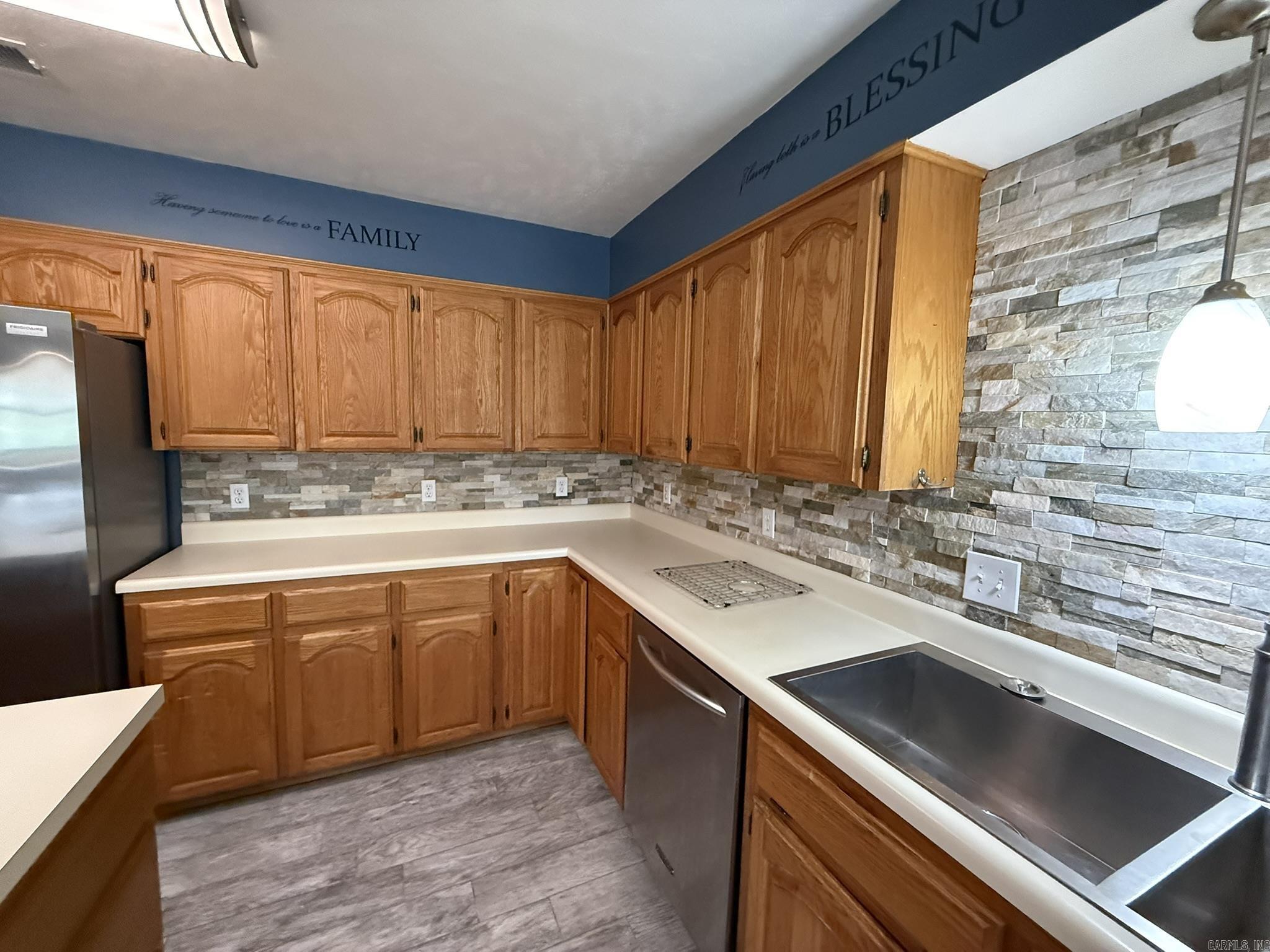 110 Thomas  Greenbrier, AR