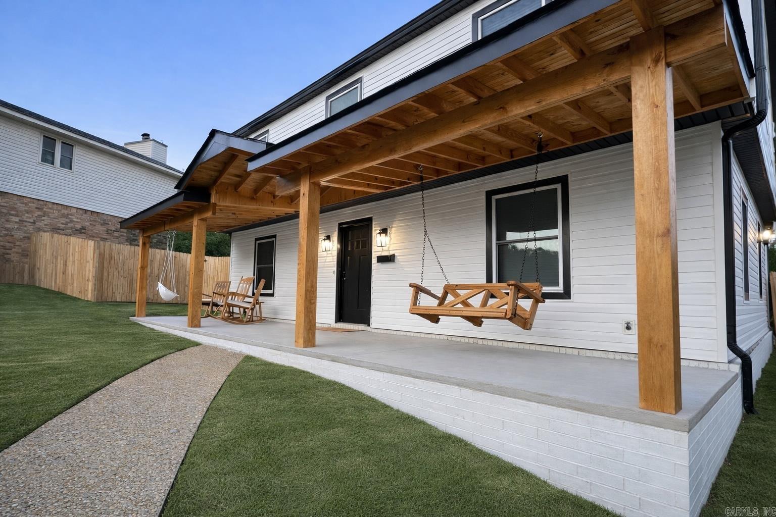 29 Summerland Ct  Little Rock, AR