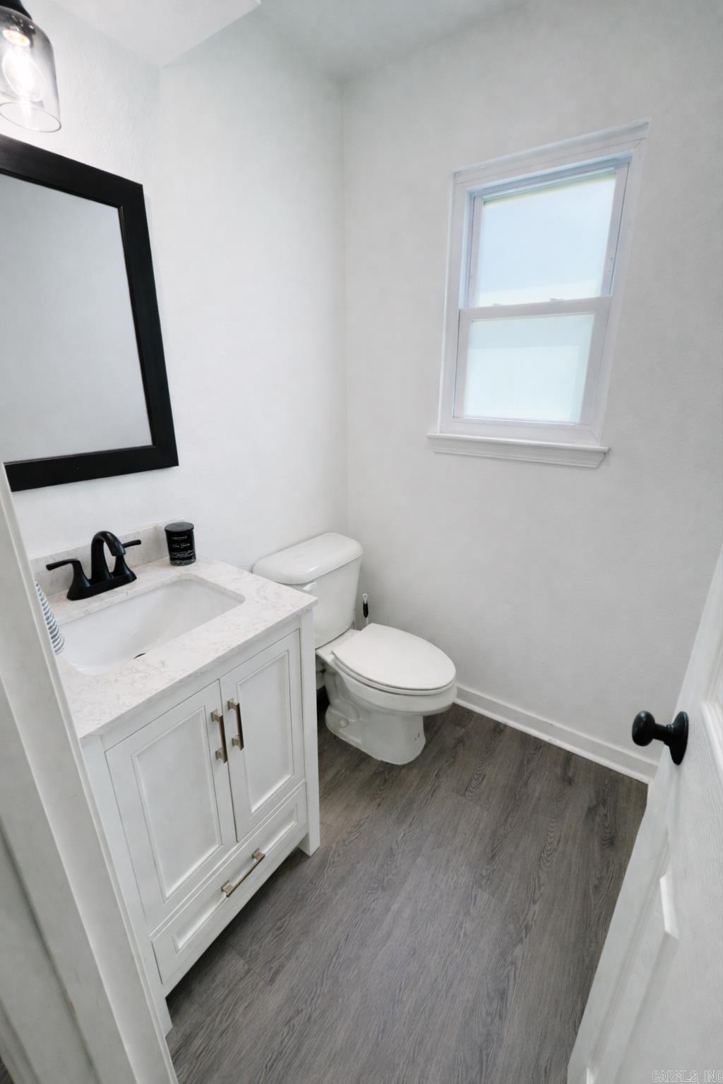 29 Summerland Ct  Little Rock, AR