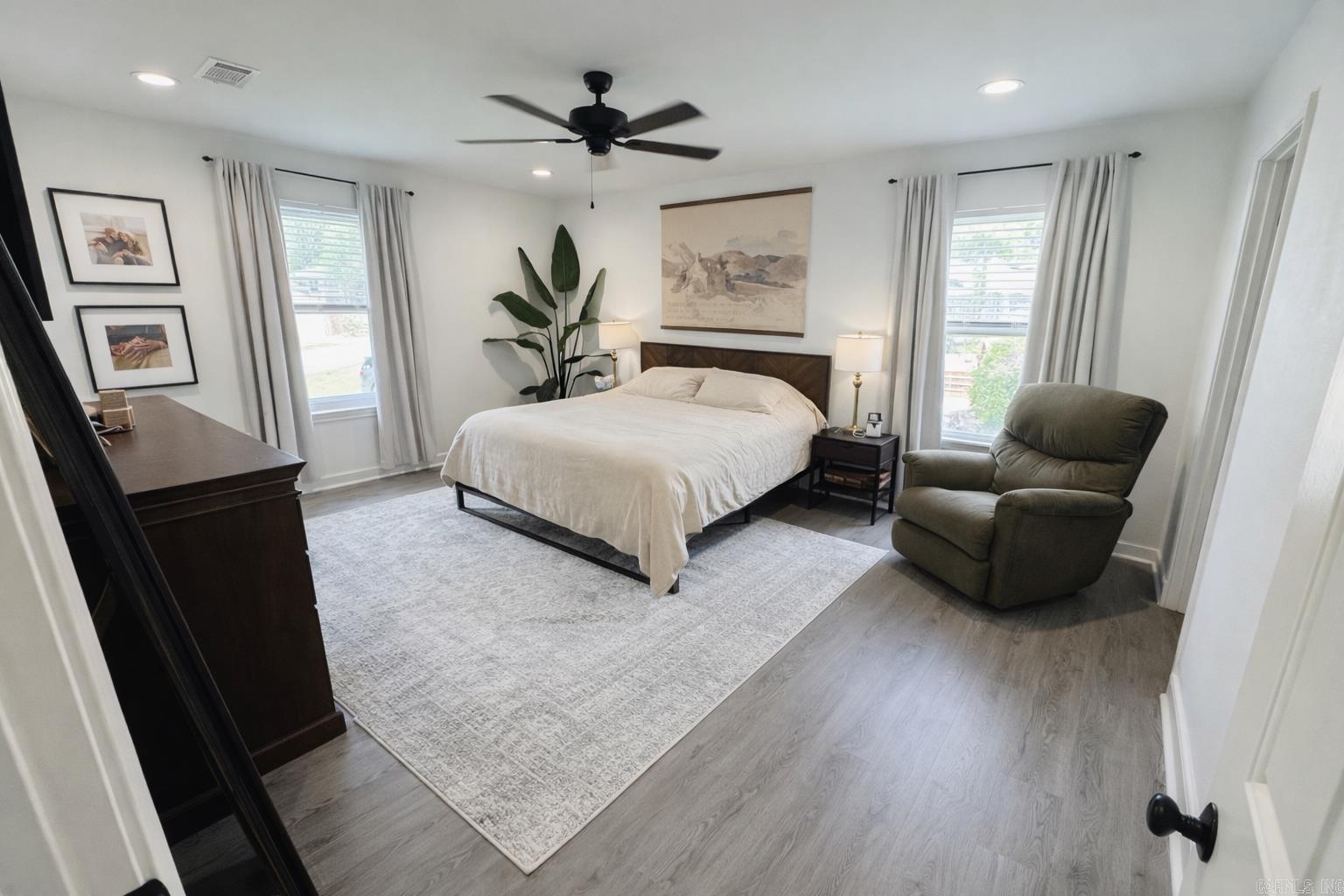 29 Summerland Ct  Little Rock, AR