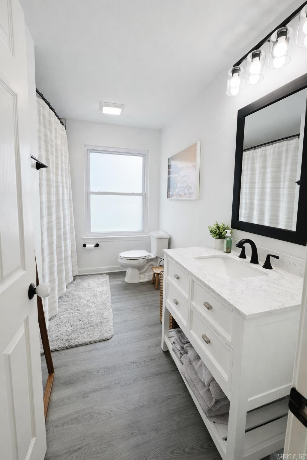 29 Summerland Ct  Little Rock, AR