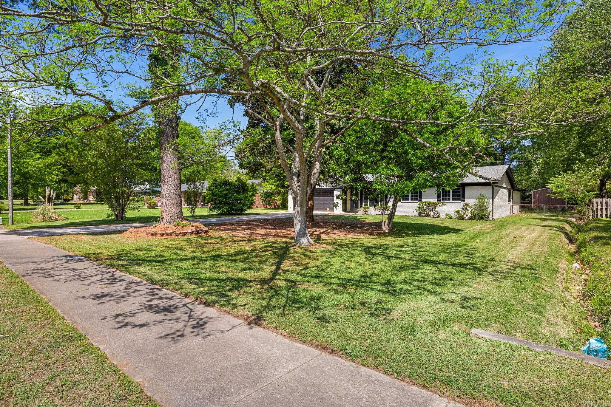 18 Sycamore St  Cabot, AR