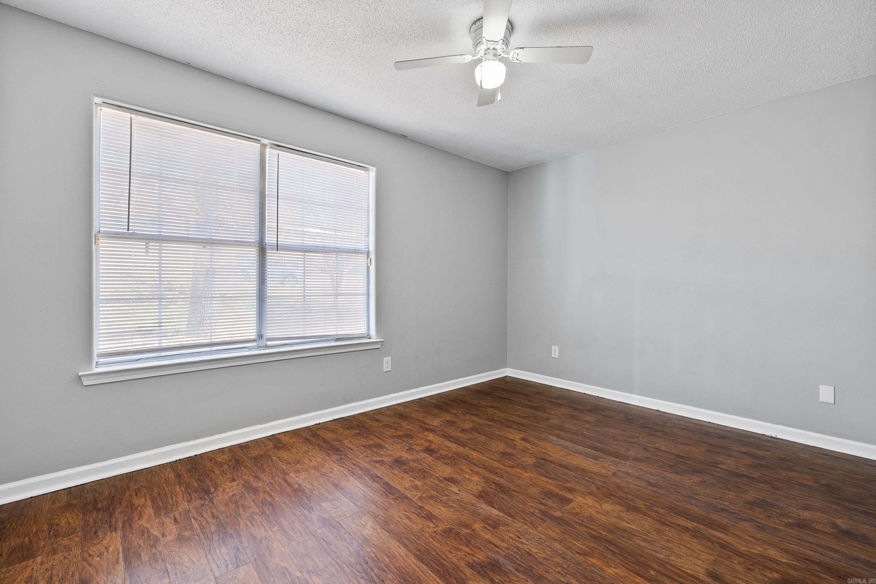 71 Cinnamon  Sherwood, AR