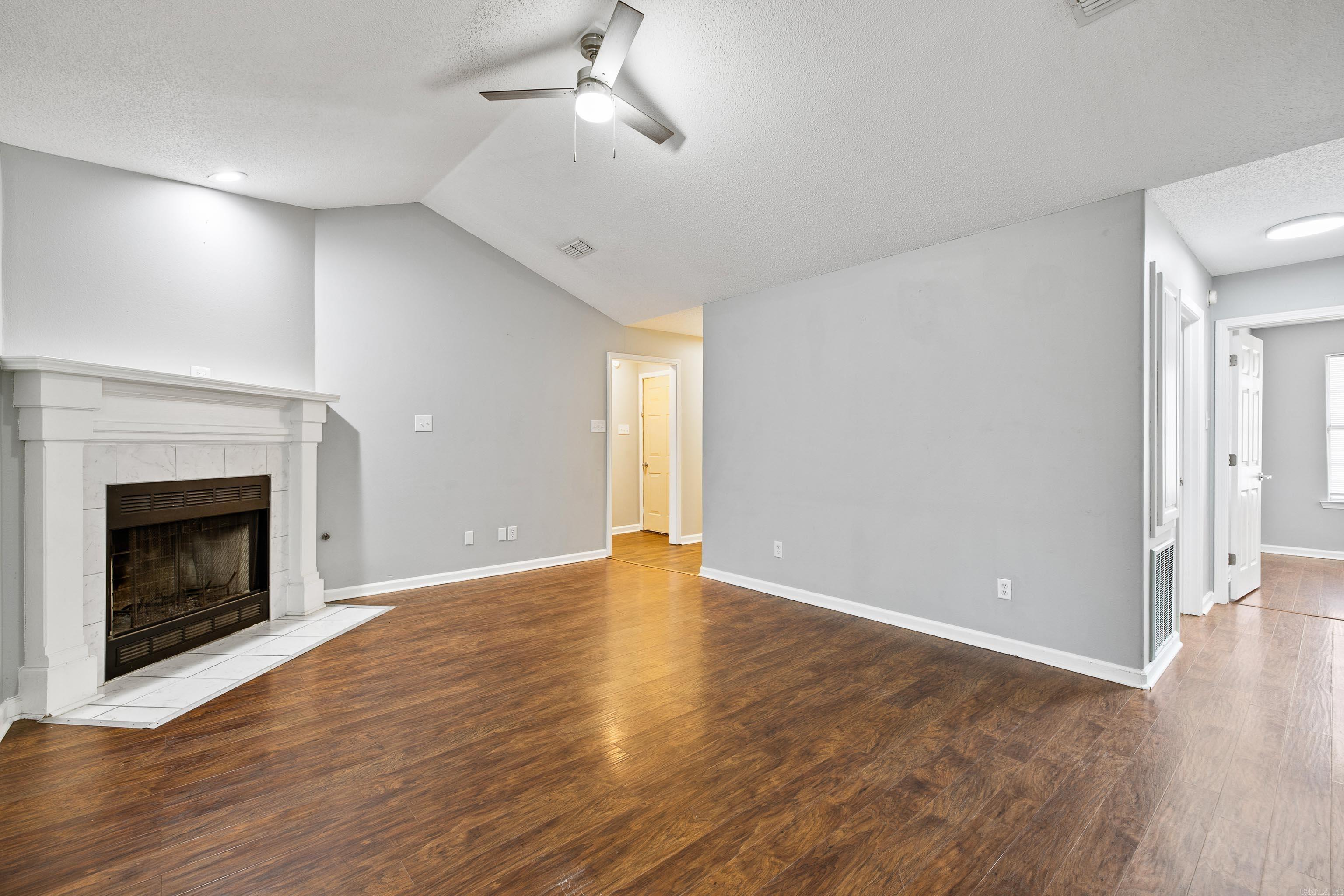 71 Cinnamon  Sherwood, AR