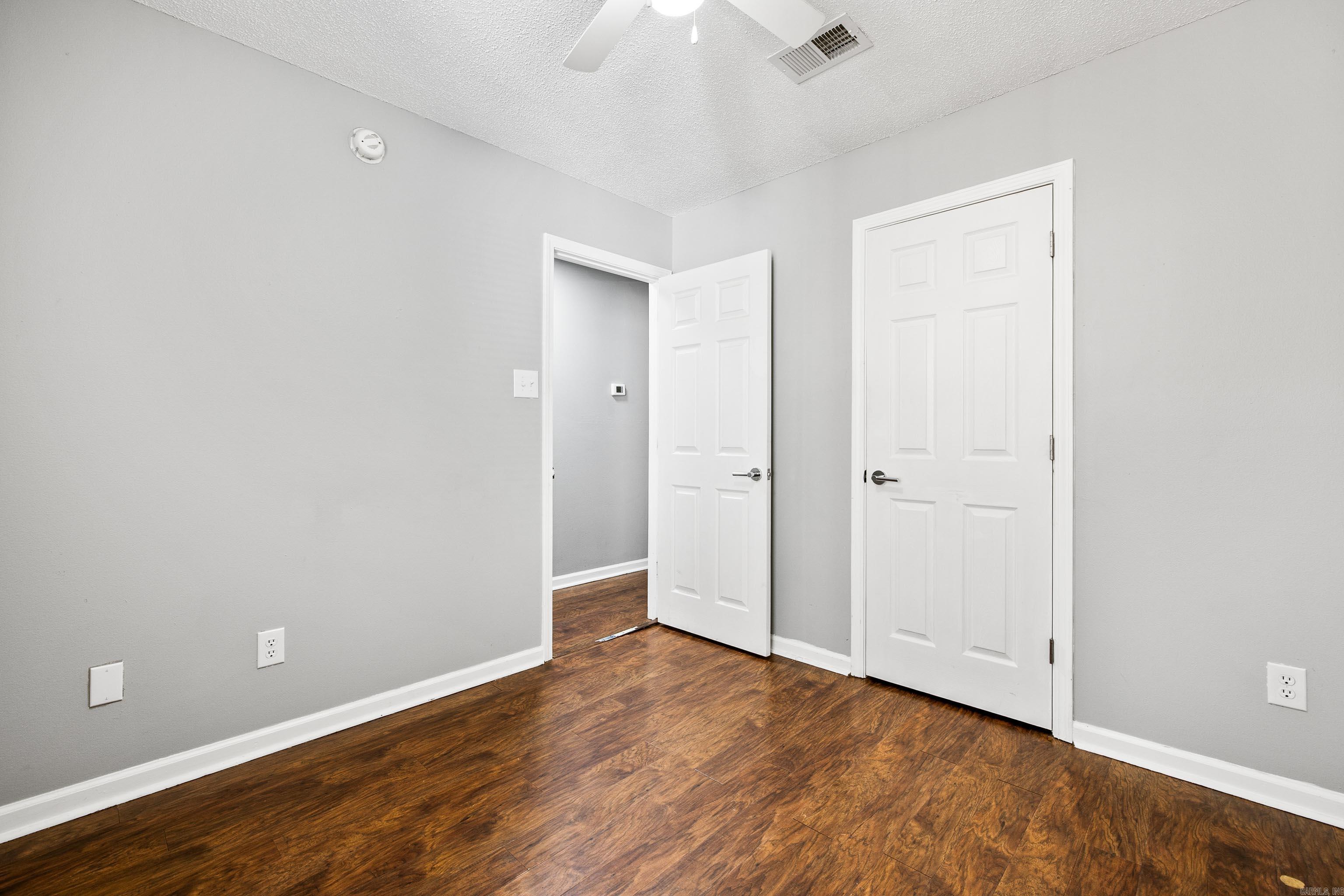 71 Cinnamon  Sherwood, AR