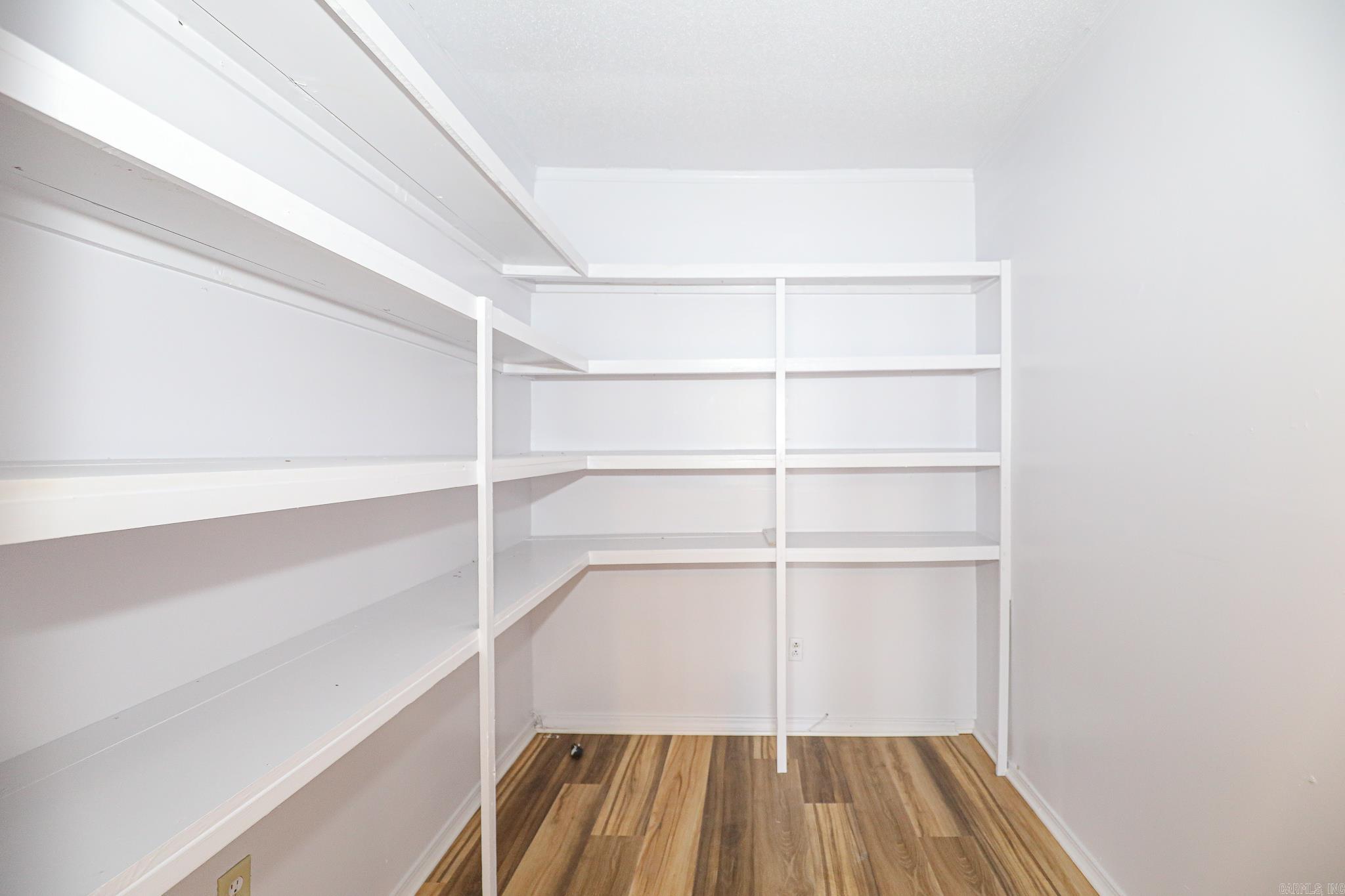 2521 NORTHSHORE  Benton, AR