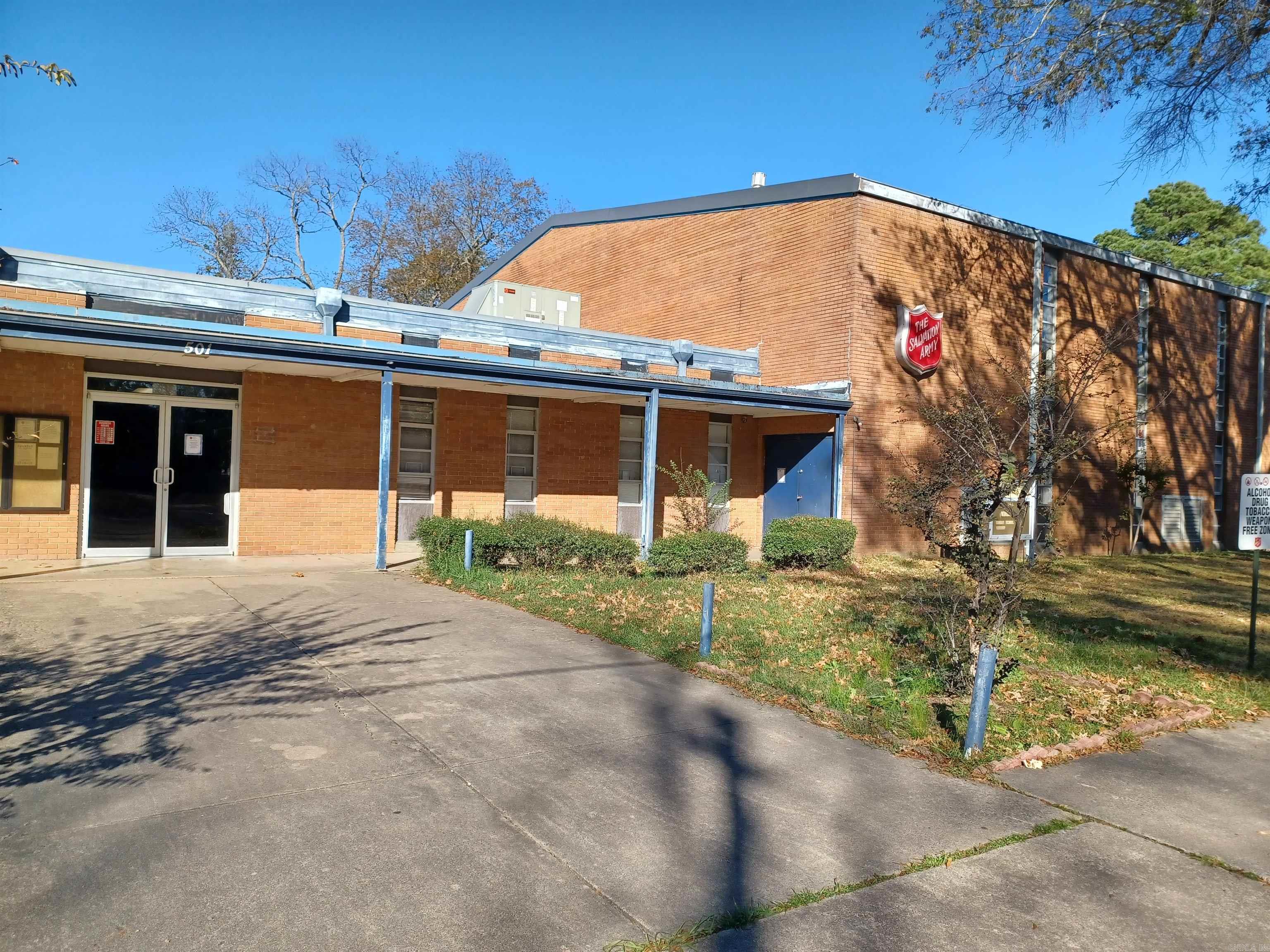 501 E 12th  Pine Bluff, AR