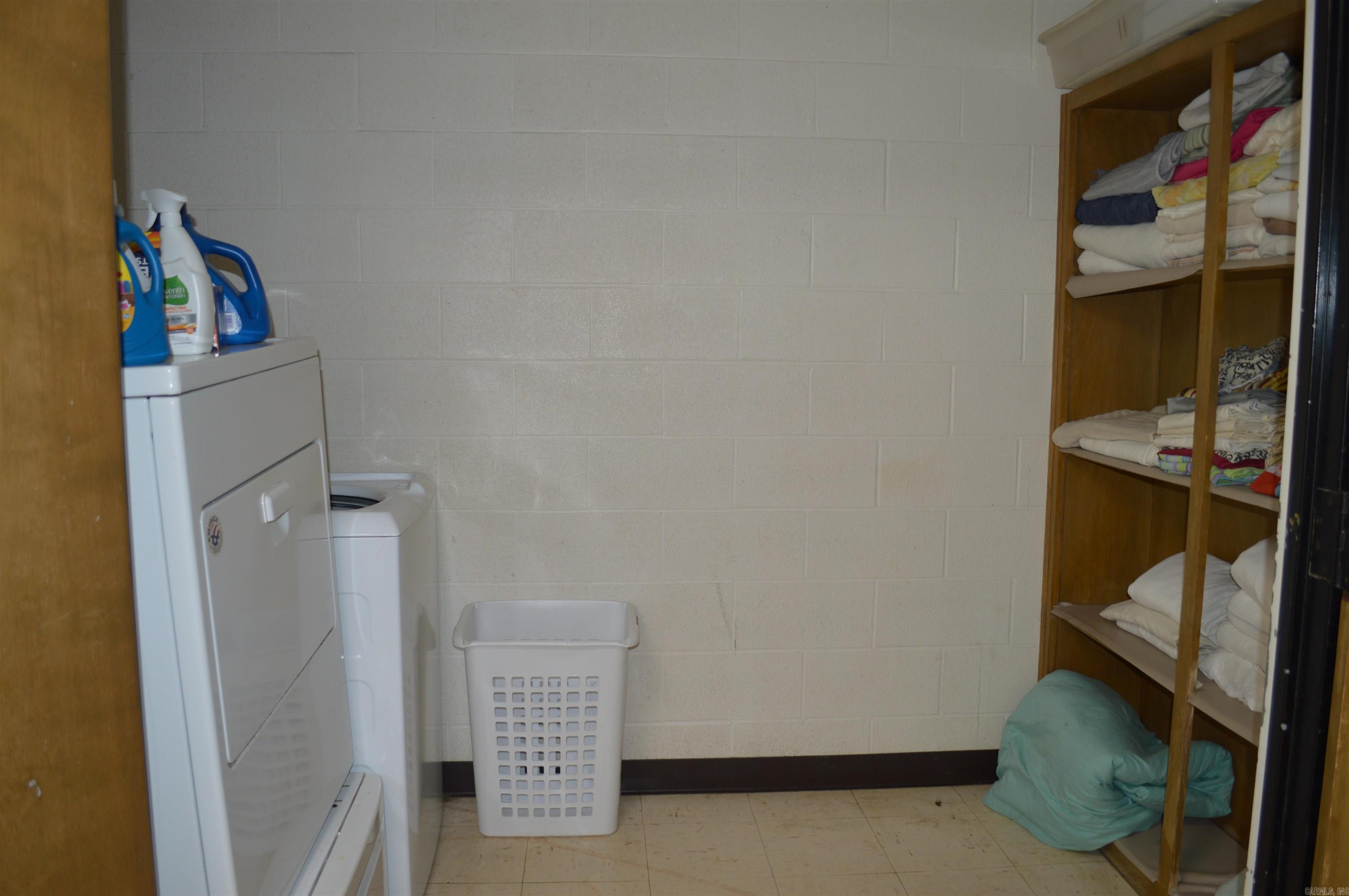 501 E 12th  Pine Bluff, AR