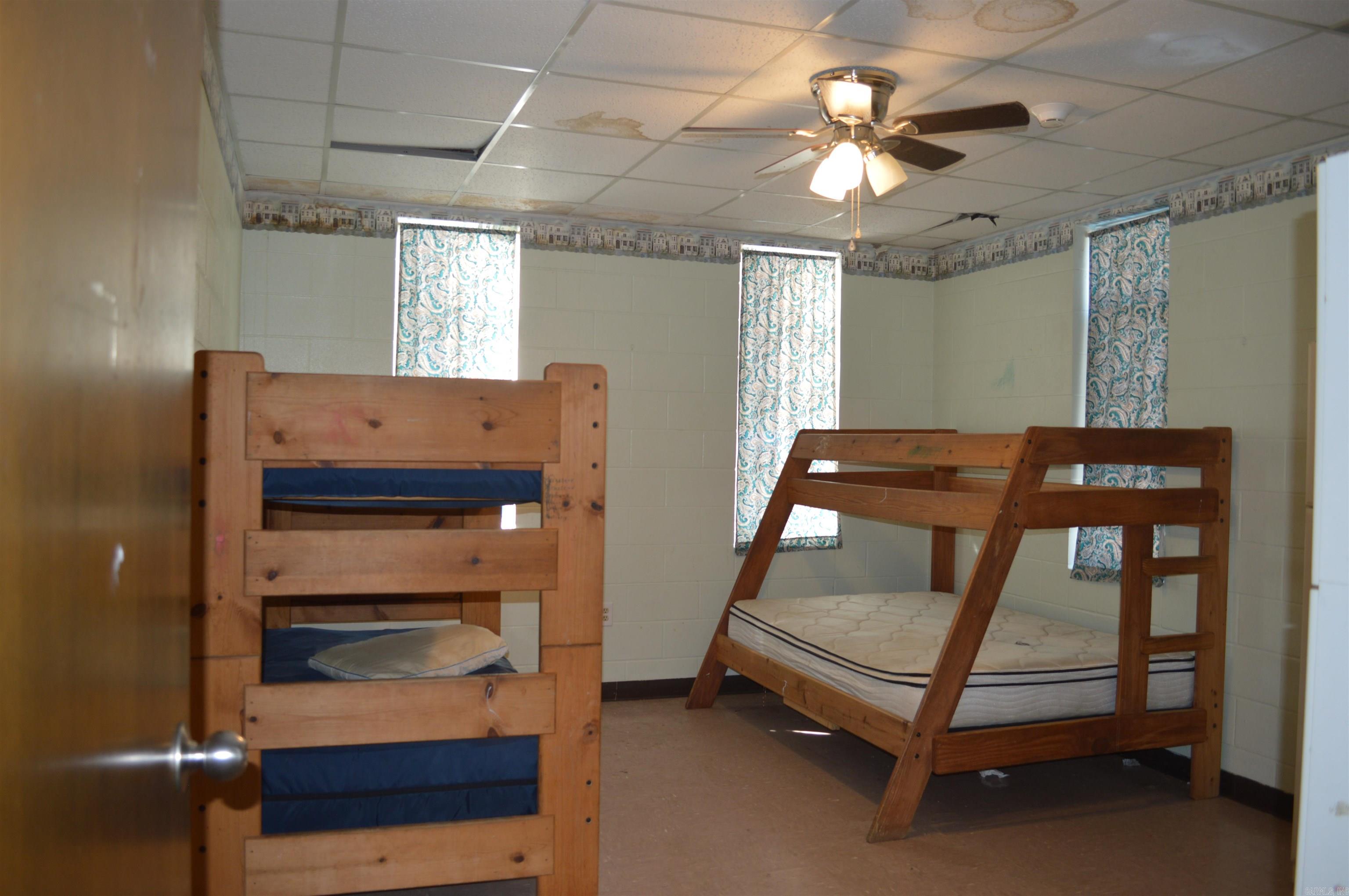 501 E 12th  Pine Bluff, AR