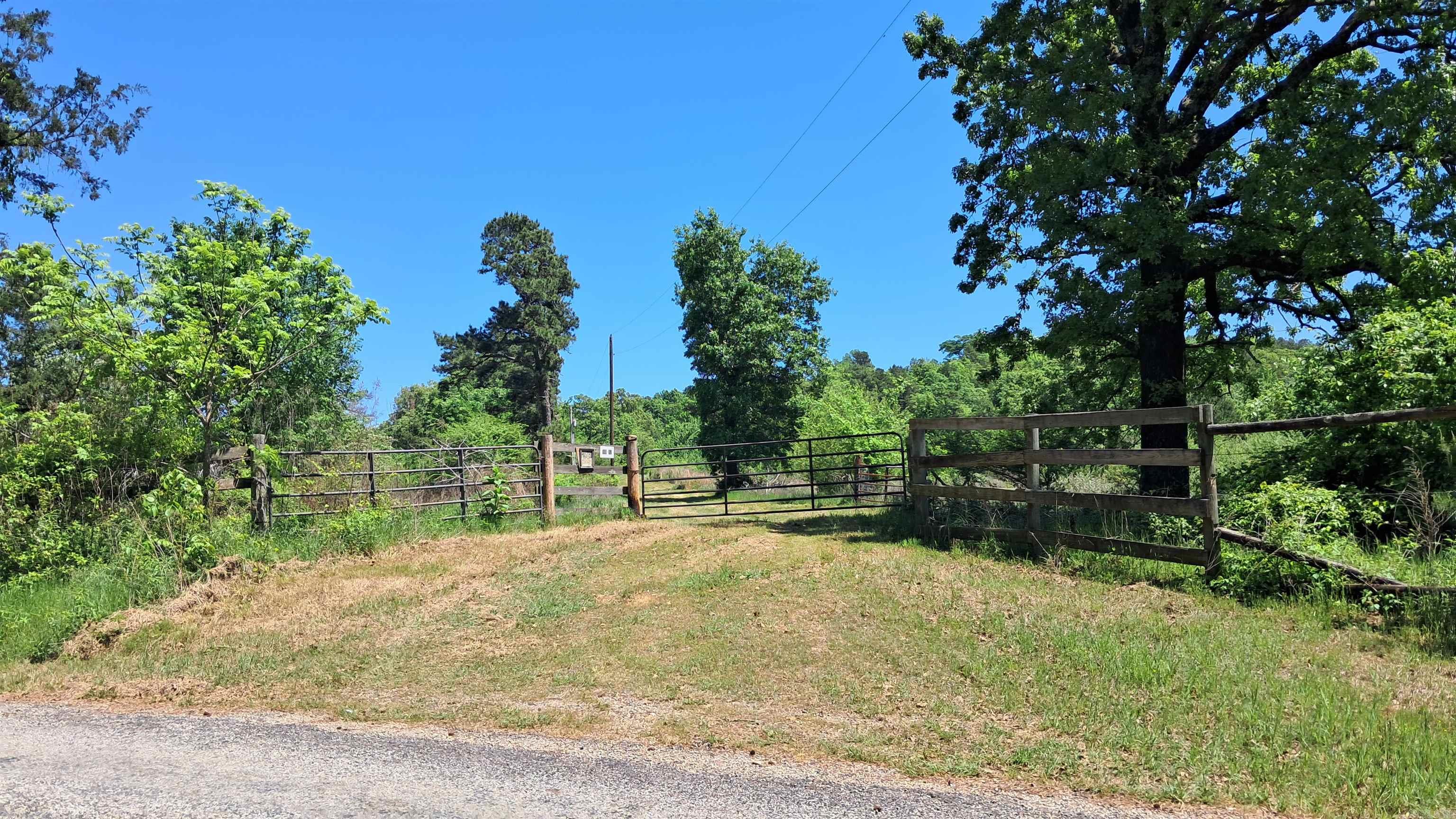 160 POLK ROAD 47  Mena, AR