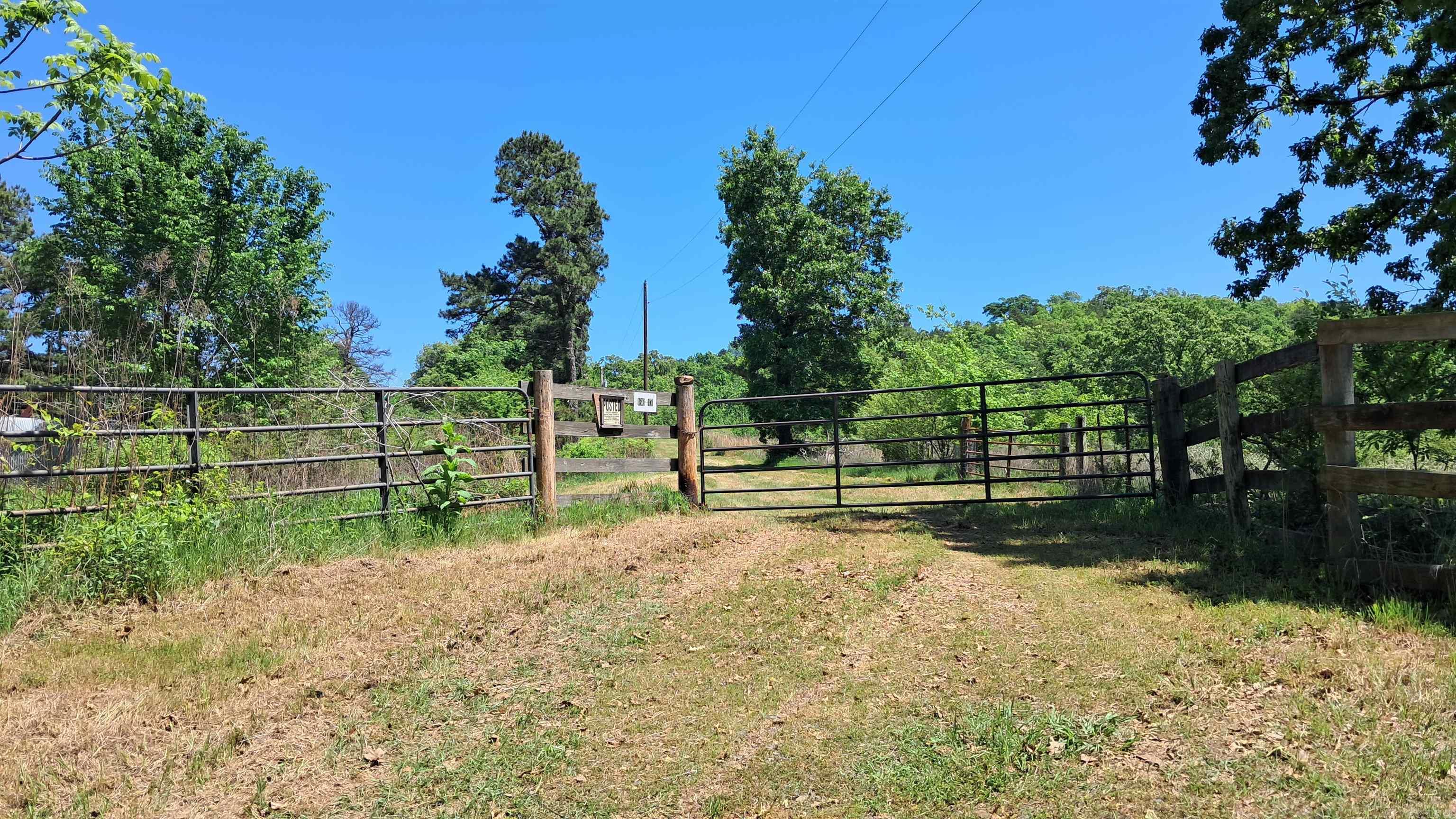 160 POLK ROAD 47  Mena, AR